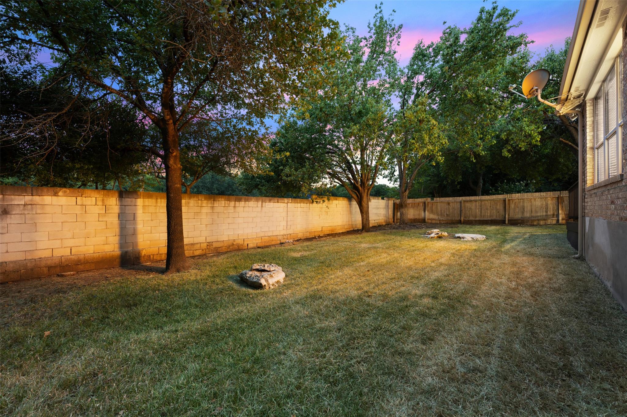 2013 Inverness Dr, Round Rock, TX 78681