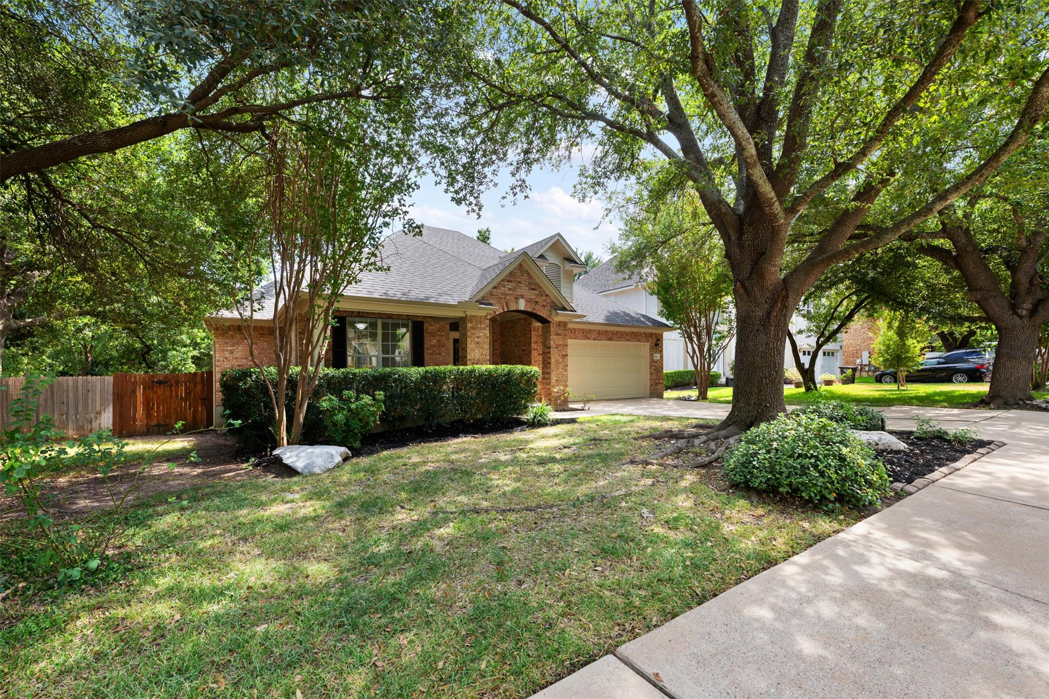 2013 Inverness Dr, Round Rock, TX 78681