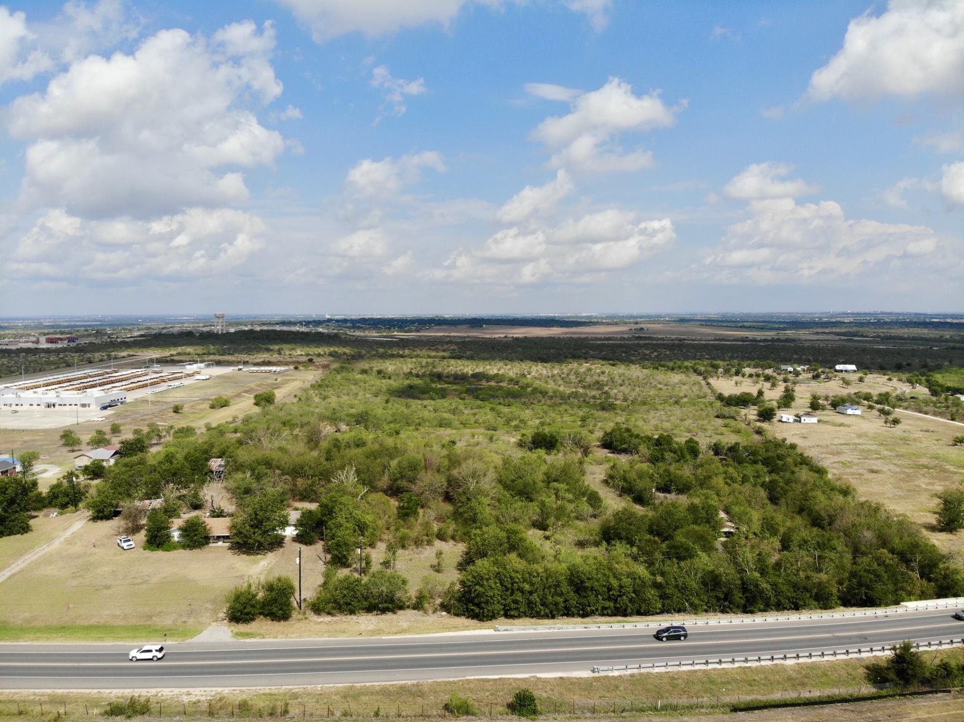 120 N Camino Real Highway, Kyle, TX 78640