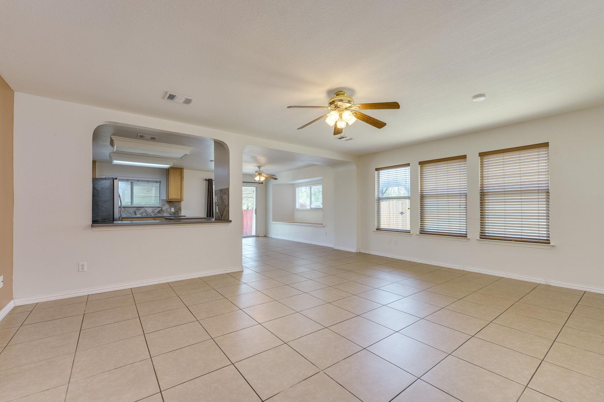 1613 Apollo Cir, Round Rock, TX 78664