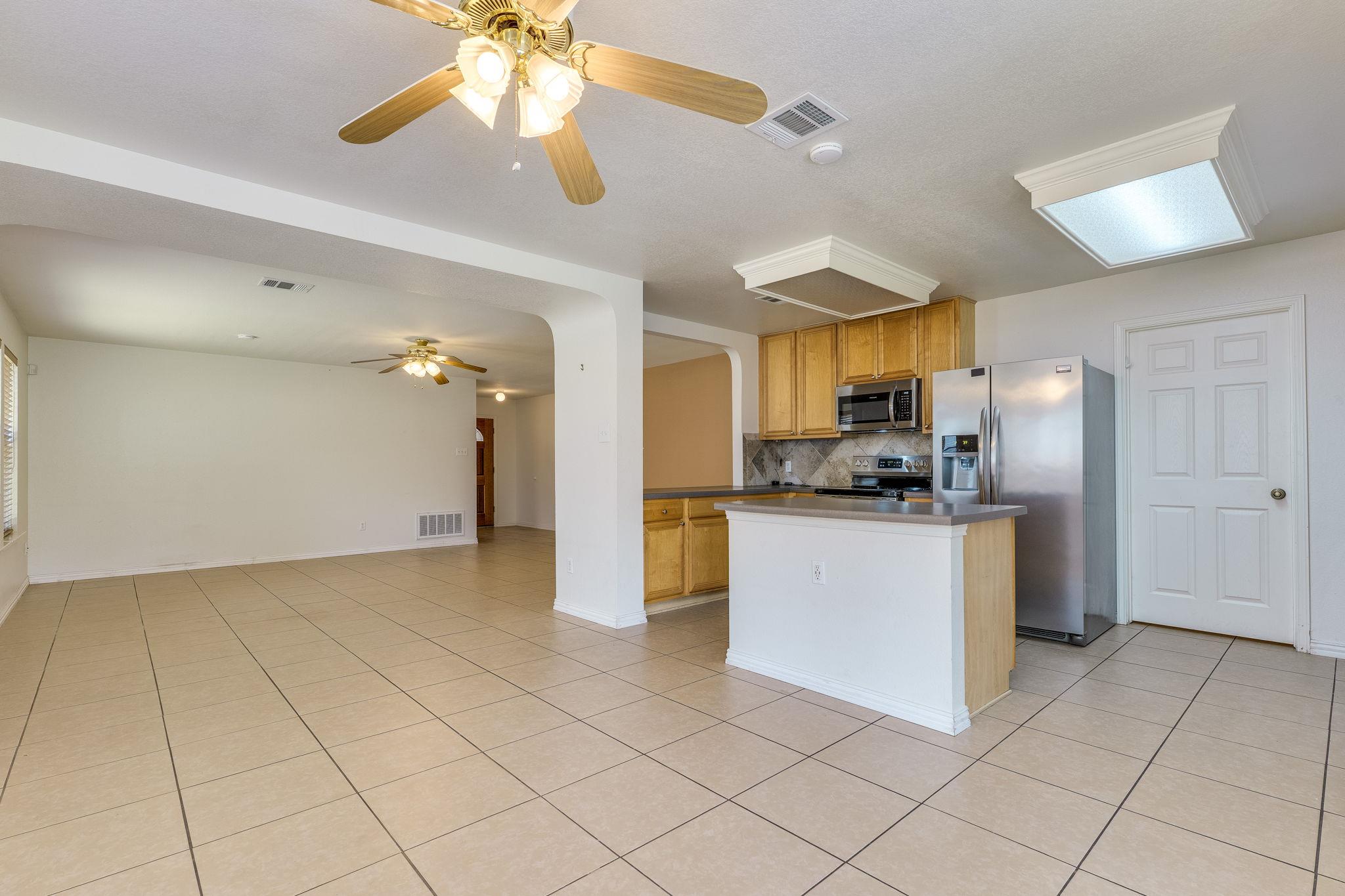 1613 Apollo Cir, Round Rock, TX 78664