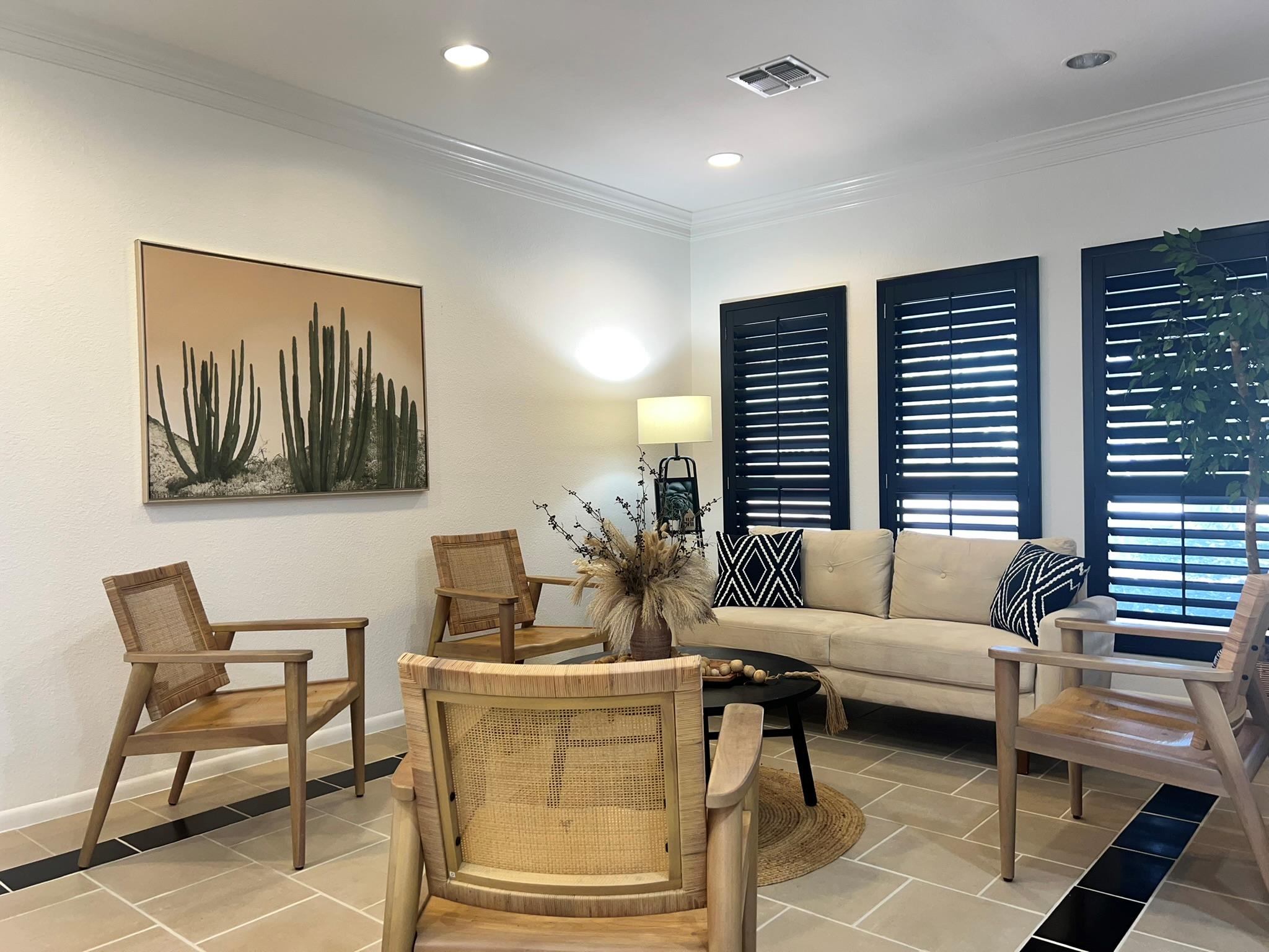 700 N Main St # 106, Taylor, TX 76574