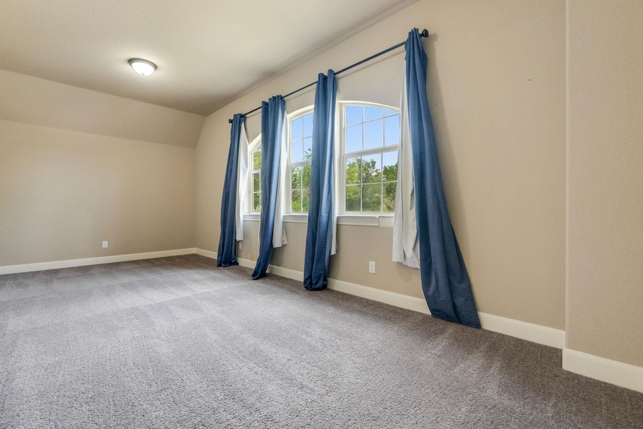 728 Deer Run Way, New Braunfels, TX 78132