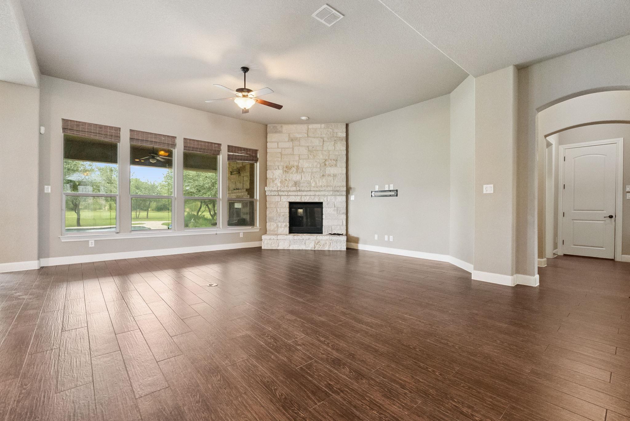 728 Deer Run Way, New Braunfels, TX 78132