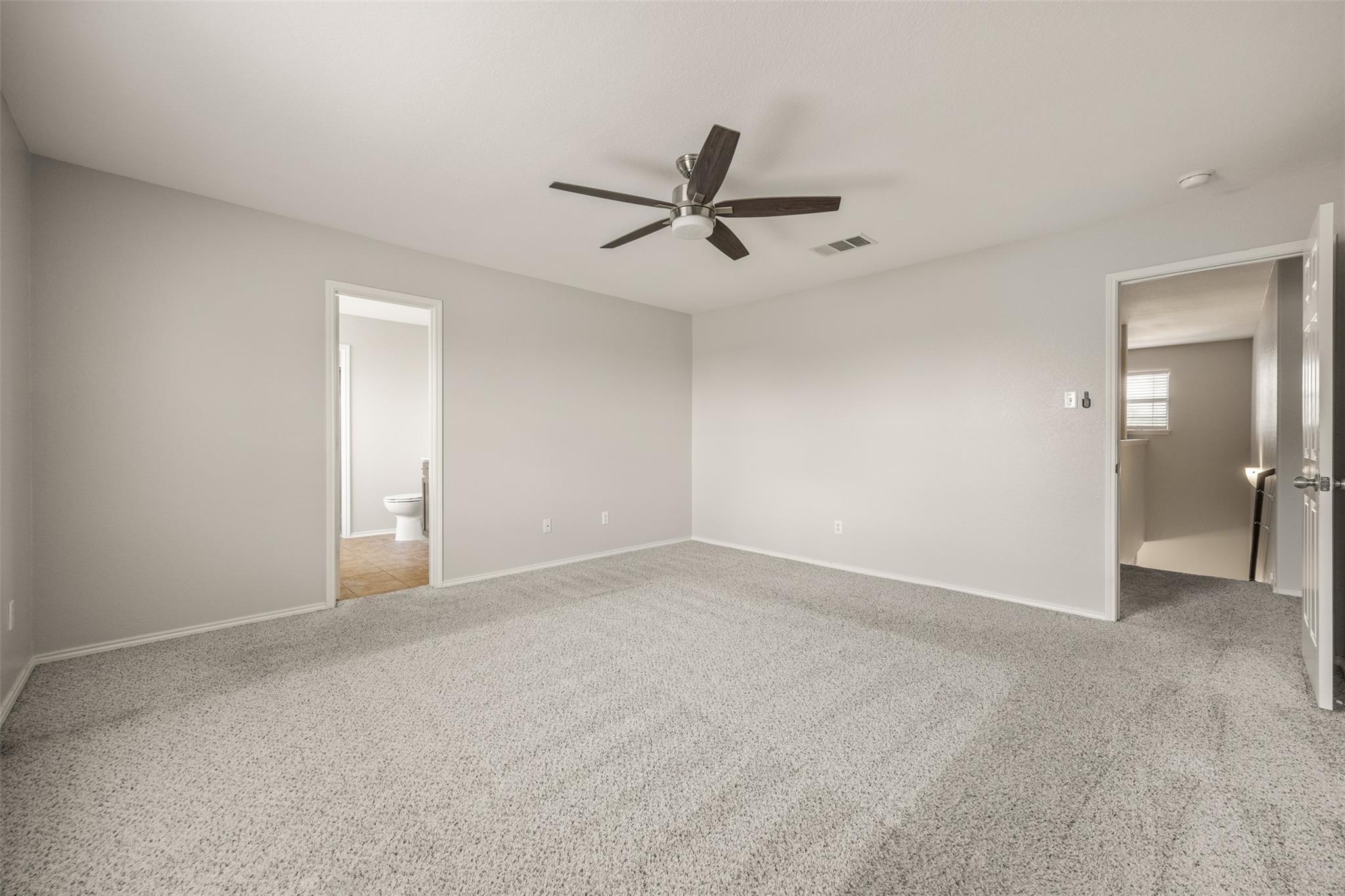 128 Luna Vista Dr, Hutto, TX 78634