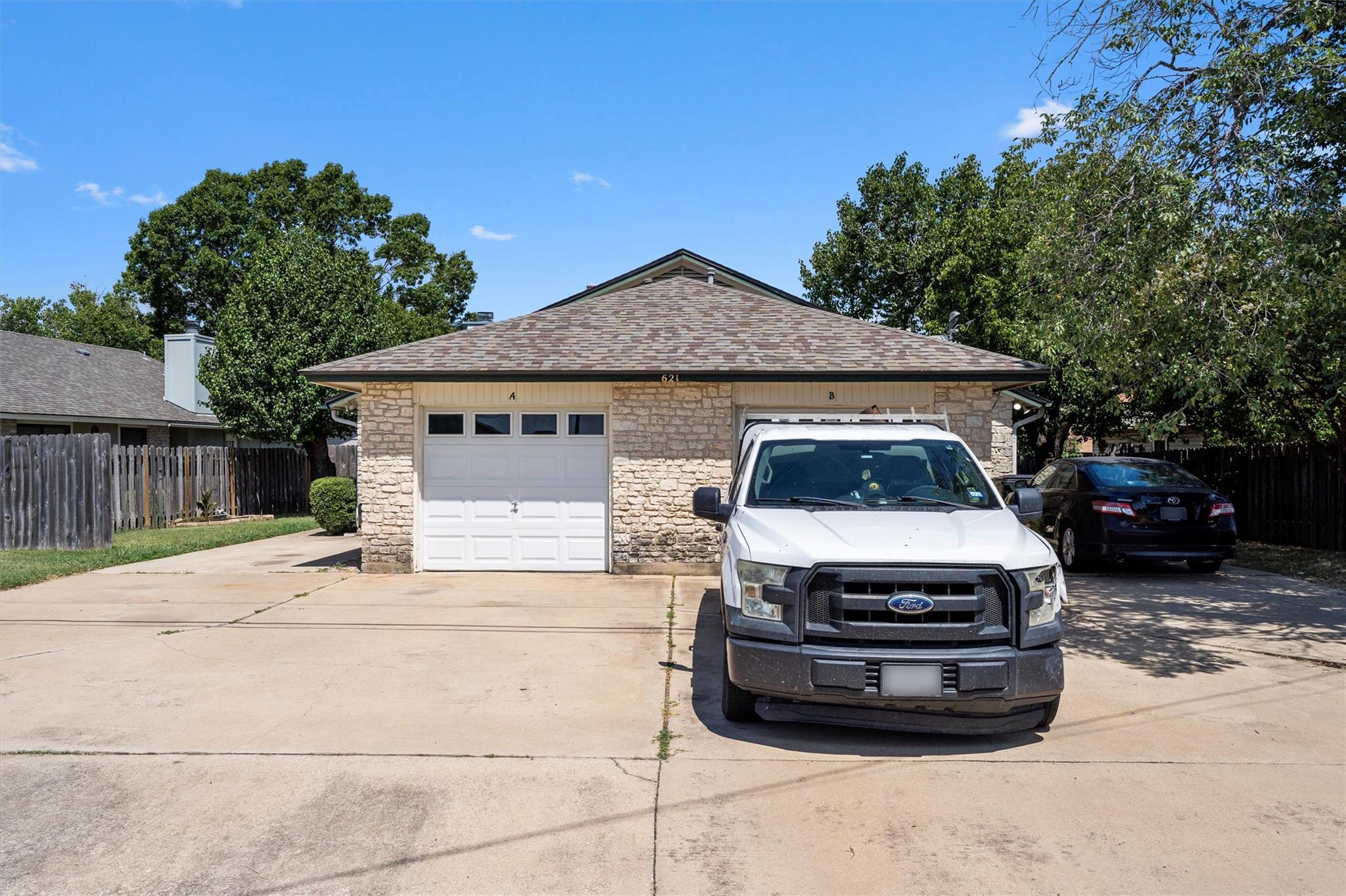621 Luther Dr, Georgetown, TX 78628