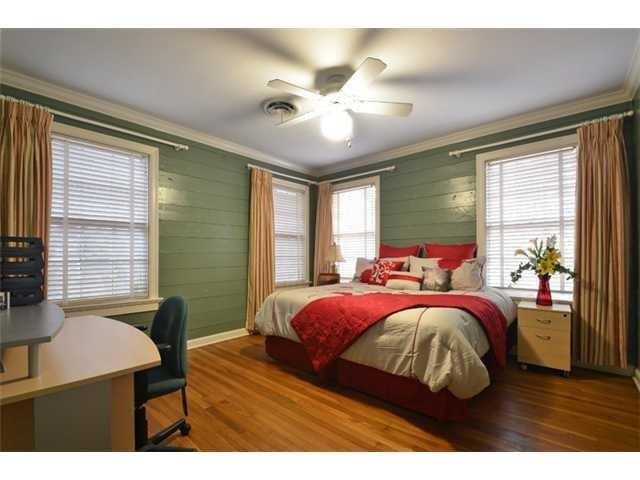 909 E 38th 1/2 St, Austin, TX 78751