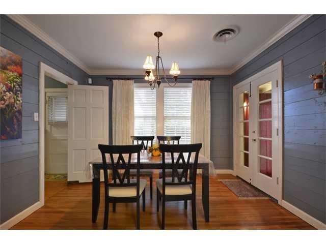 909 E 38th 1/2 St, Austin, TX 78751