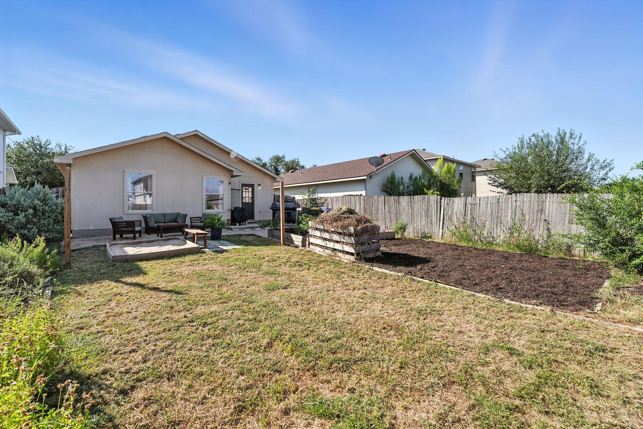 12712 Saint Mary Dr, Manor, TX 78653