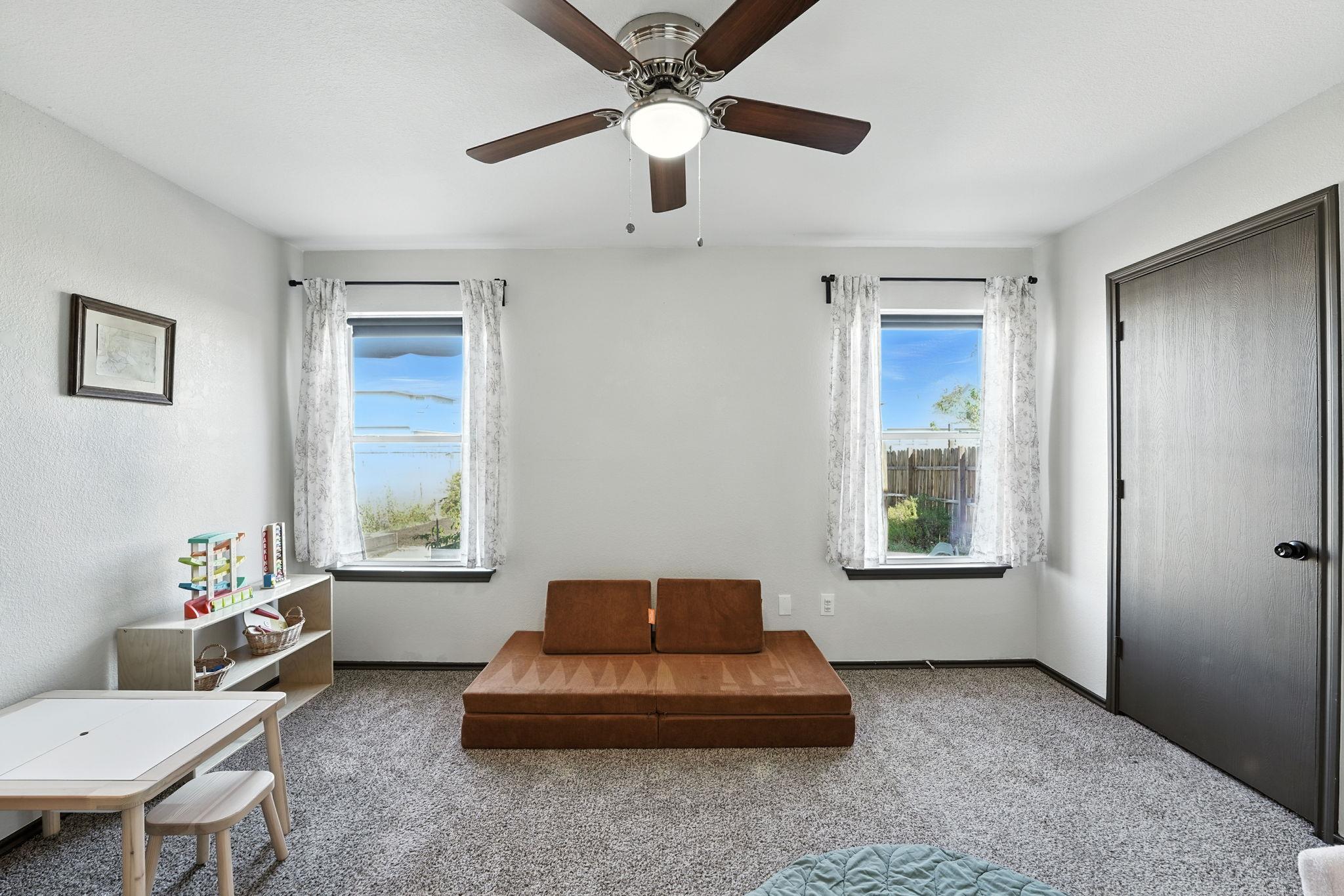 12712 Saint Mary Dr, Manor, TX 78653