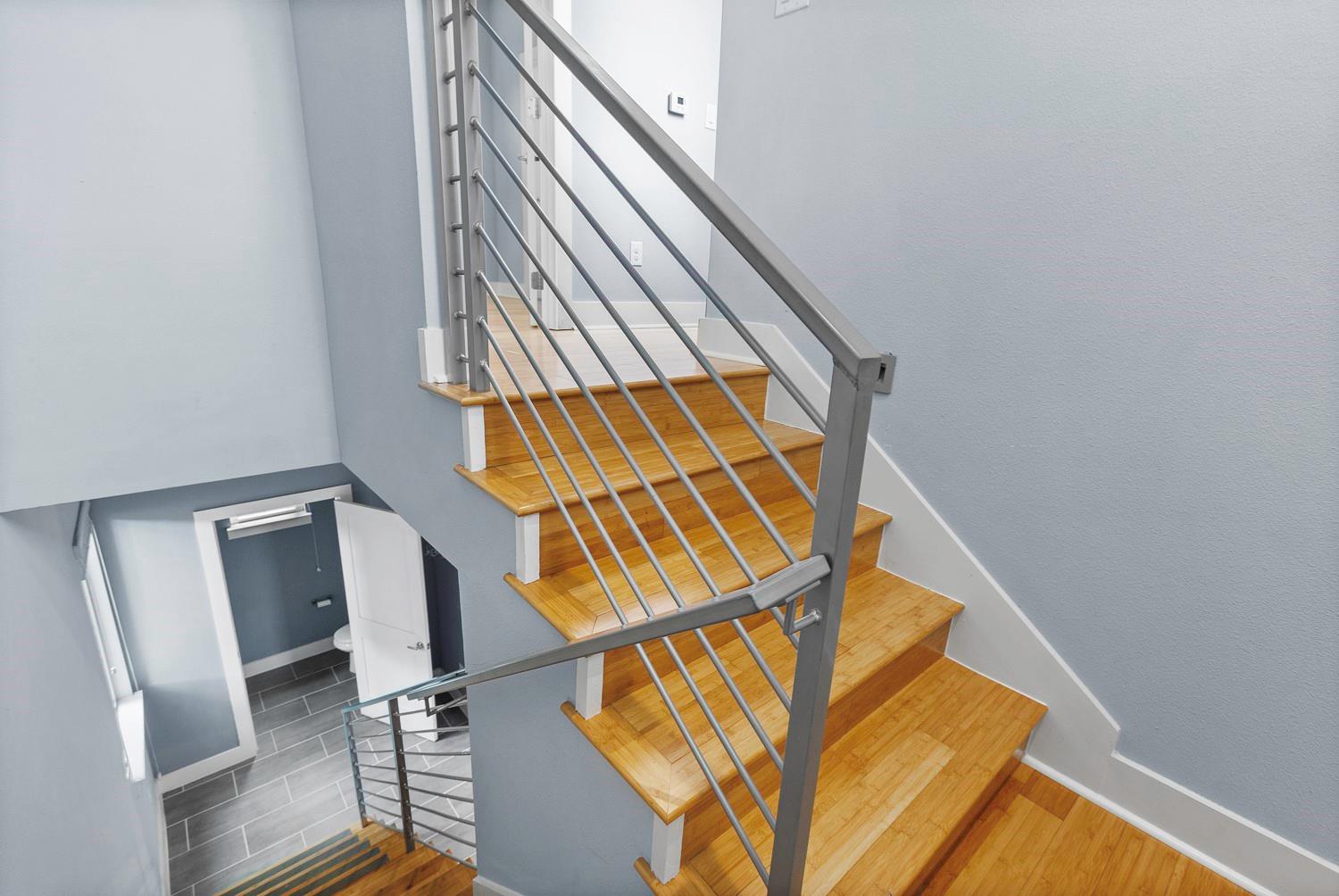 1003 Valdez St # 2, Austin, TX 78741