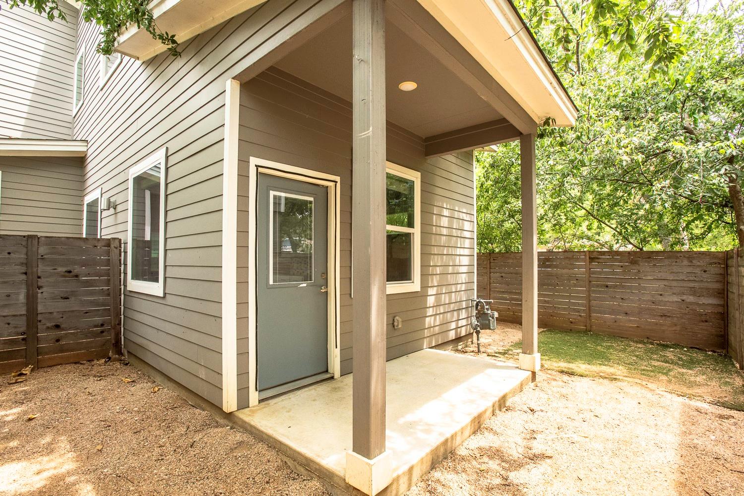 1003 Valdez St # 2, Austin, TX 78741