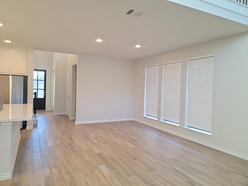 528 Gerona Ct, Liberty Hill, TX 78642