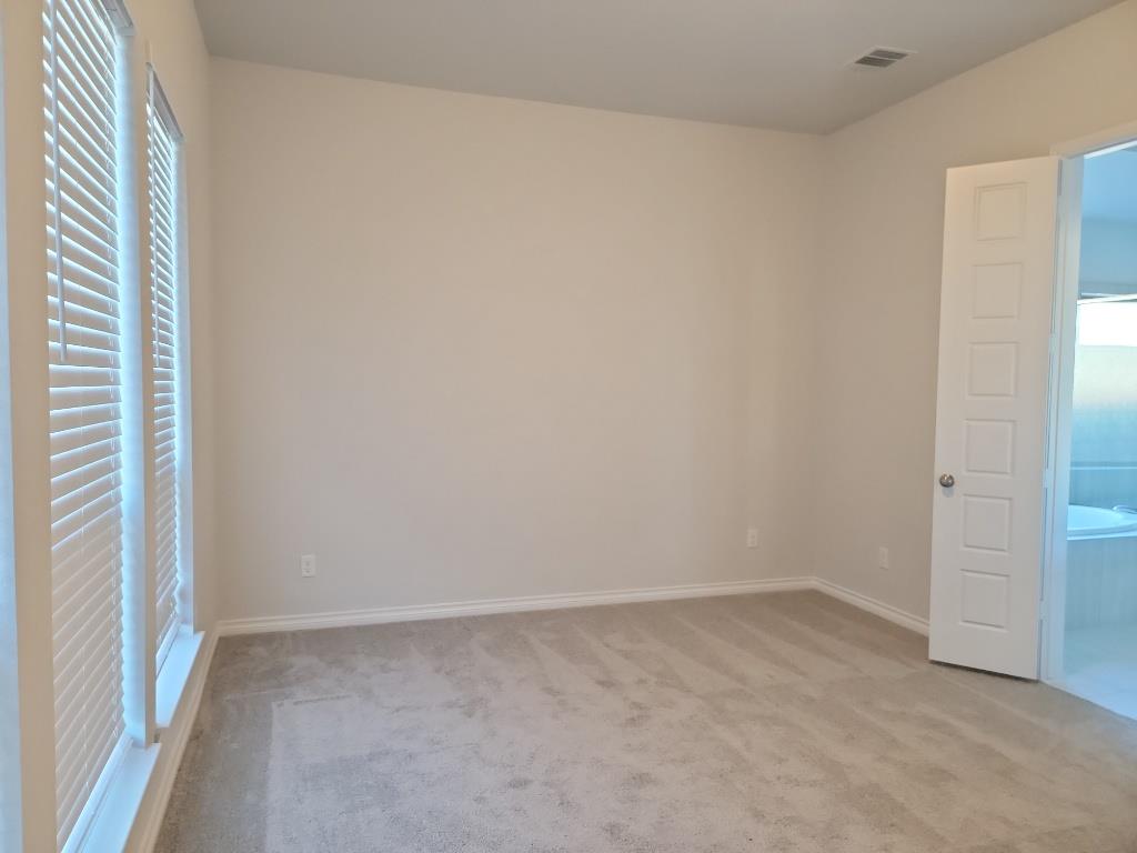 528 Gerona Ct, Liberty Hill, TX 78642