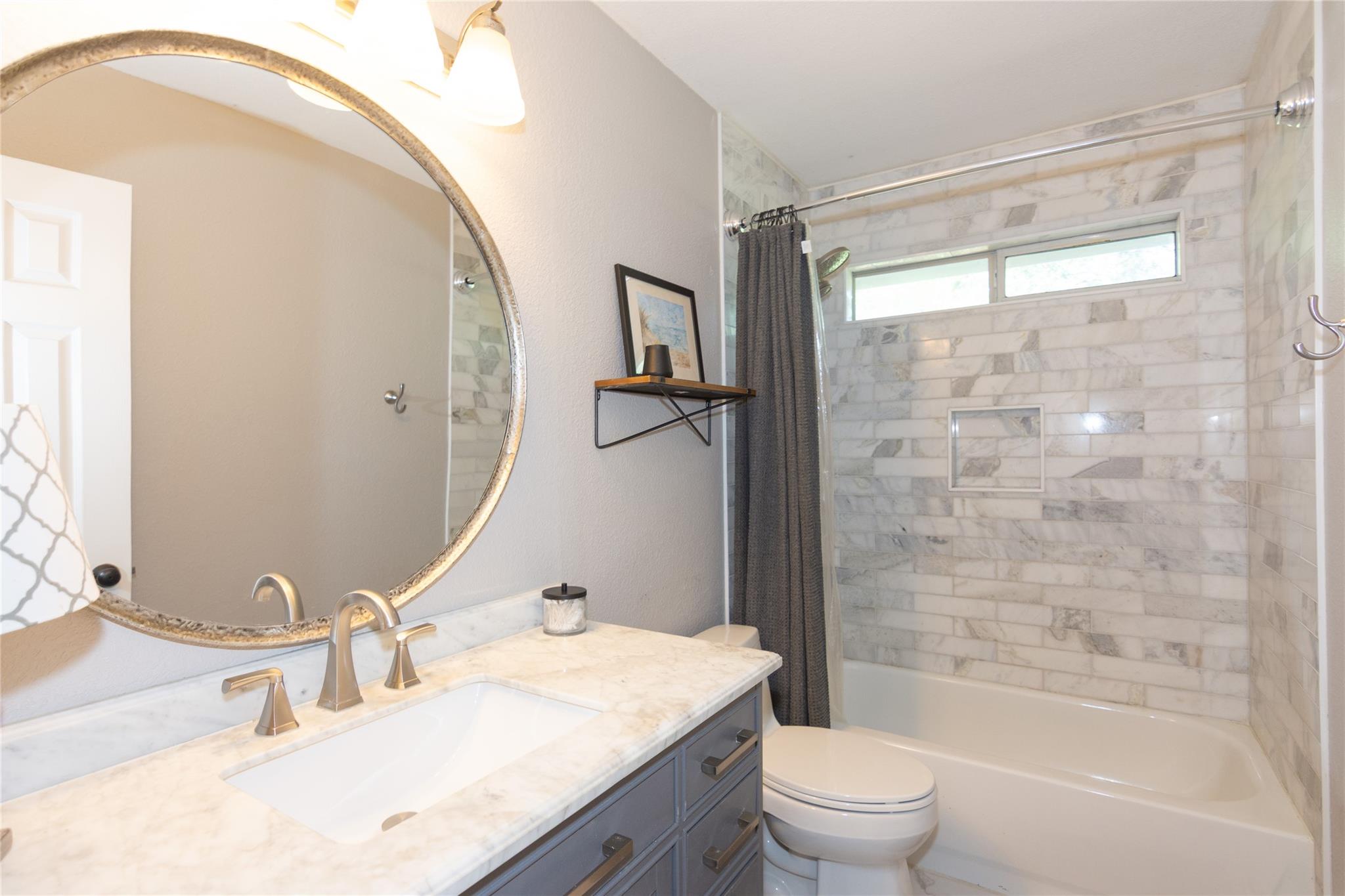 8711 Glen Canyon Dr, Round Rock, TX 78681