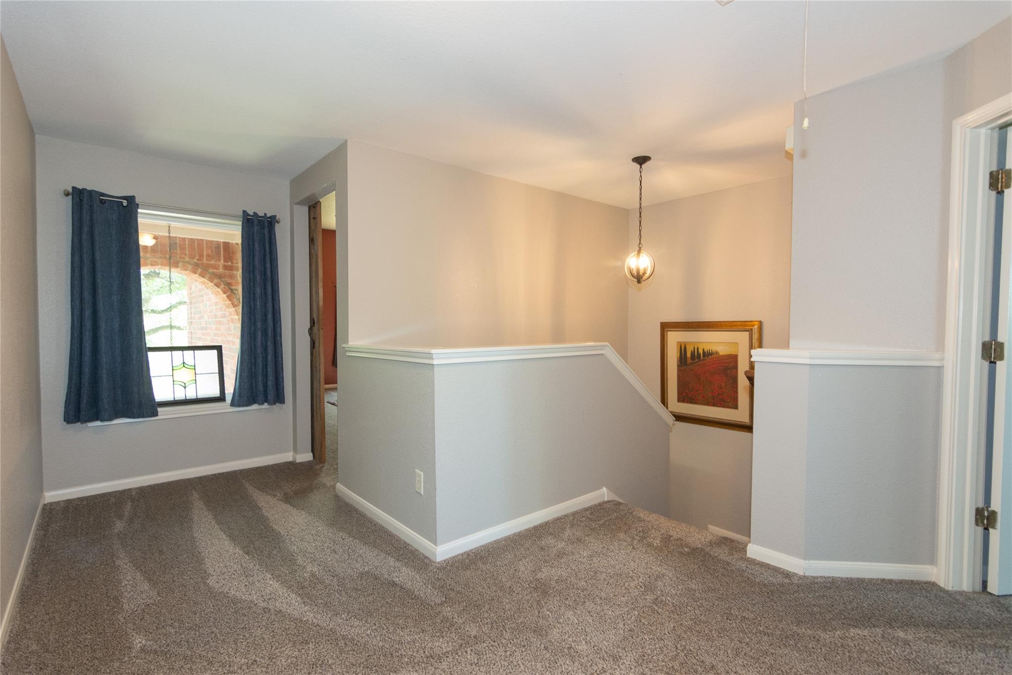 8711 Glen Canyon Dr, Round Rock, TX 78681