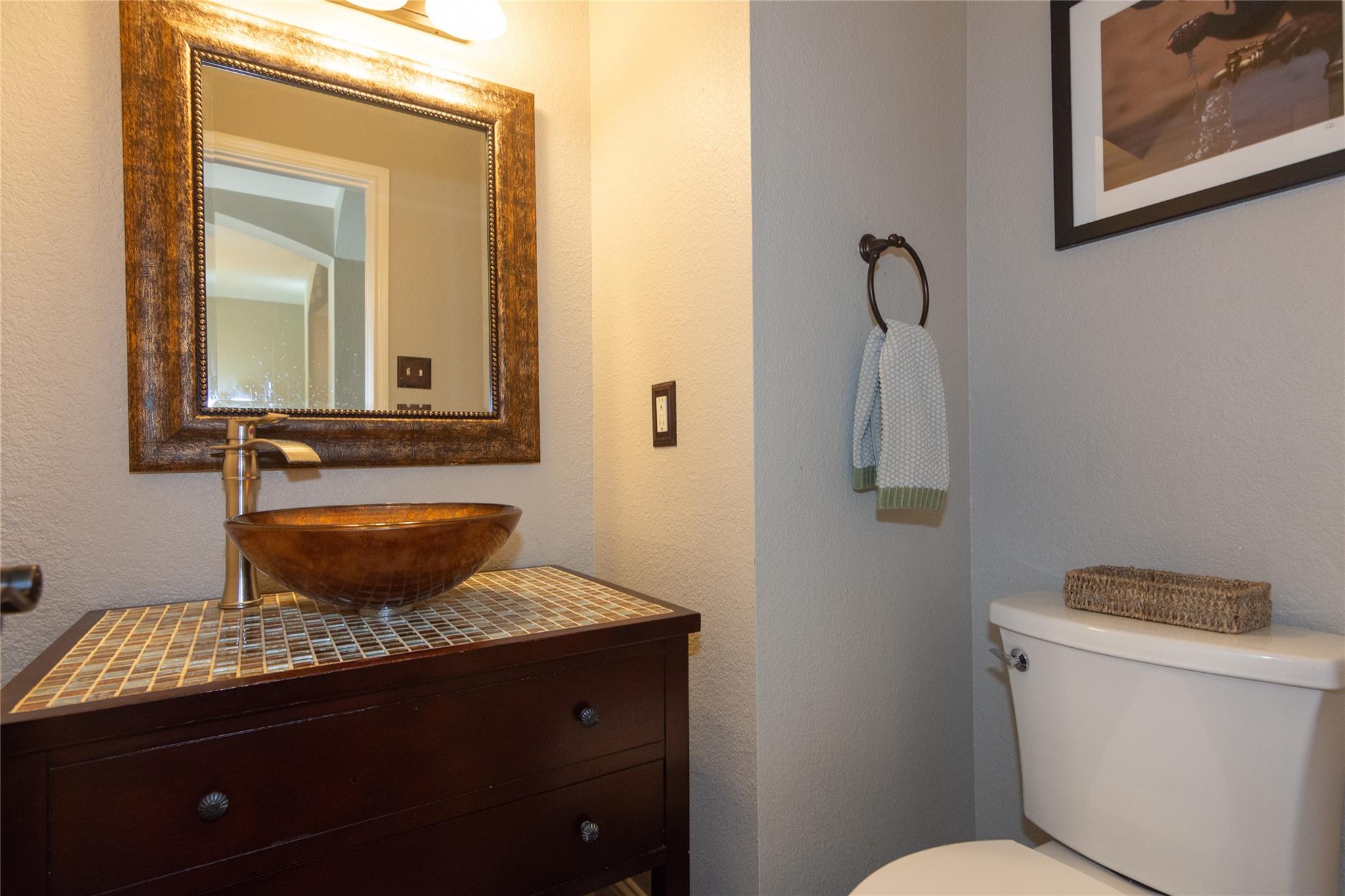 8711 Glen Canyon Dr, Round Rock, TX 78681