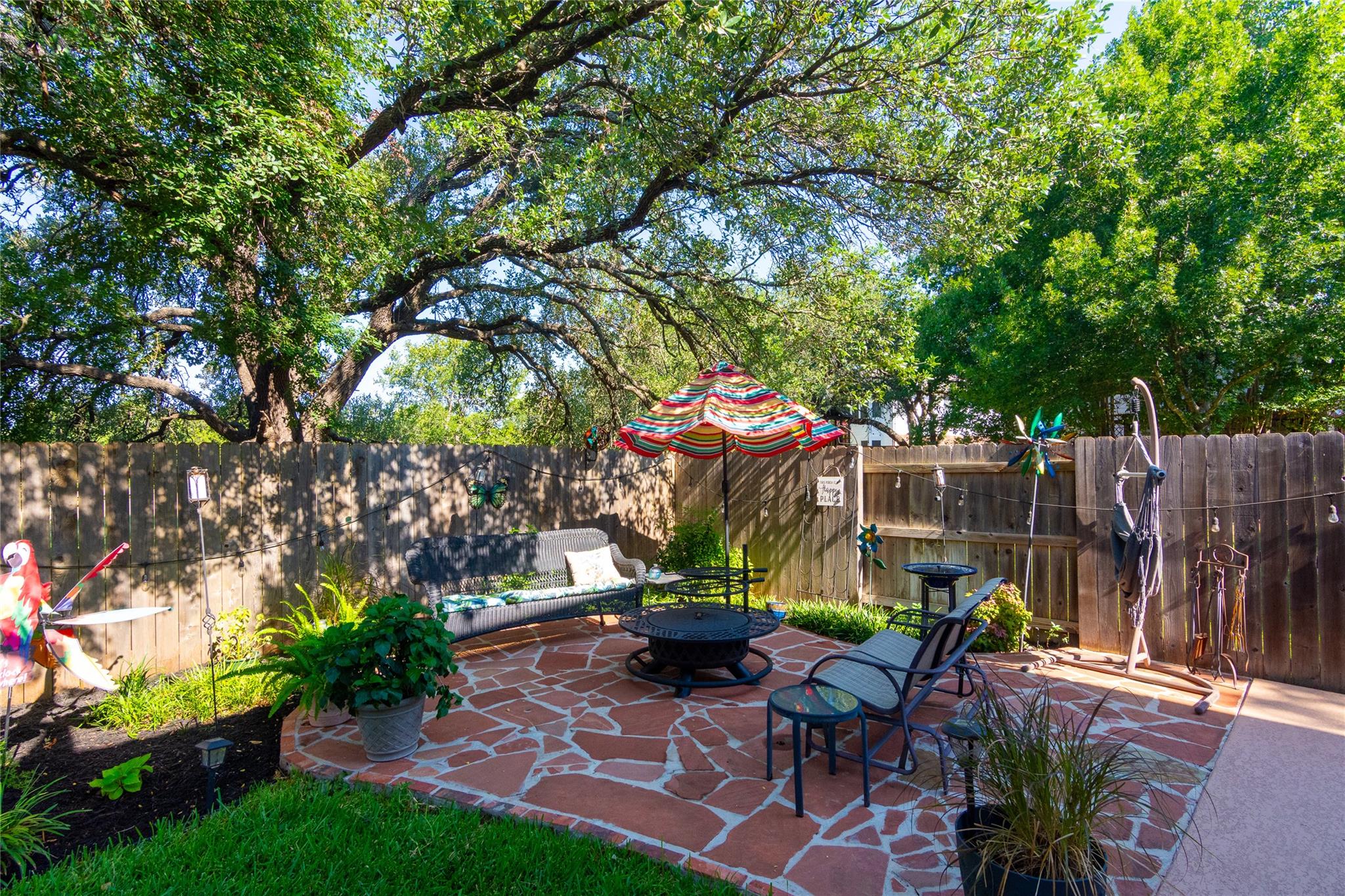 8711 Glen Canyon Dr, Round Rock, TX 78681