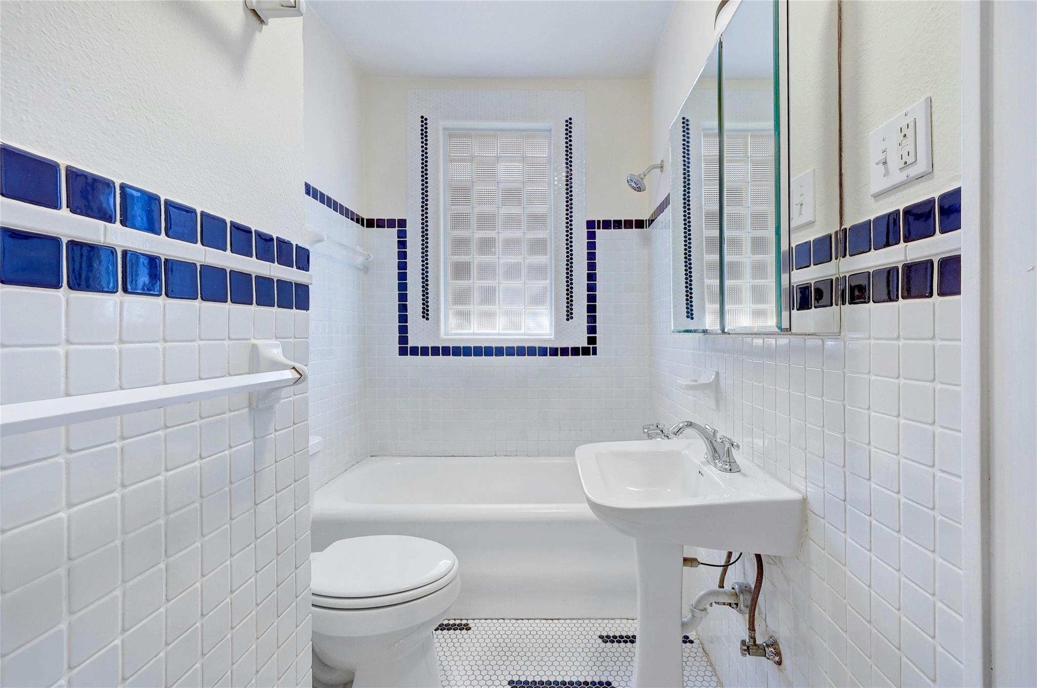 1920 Newning Ave, Austin, TX 78704