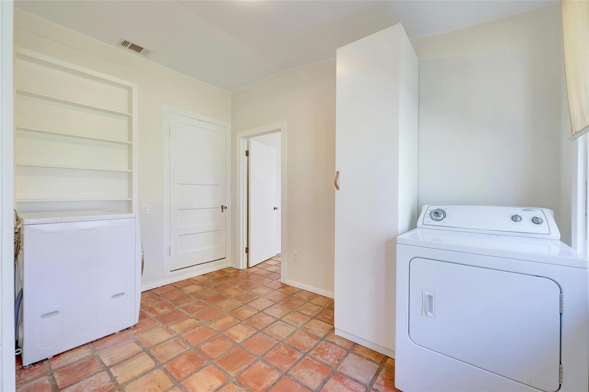 1920 Newning Ave, Austin, TX 78704