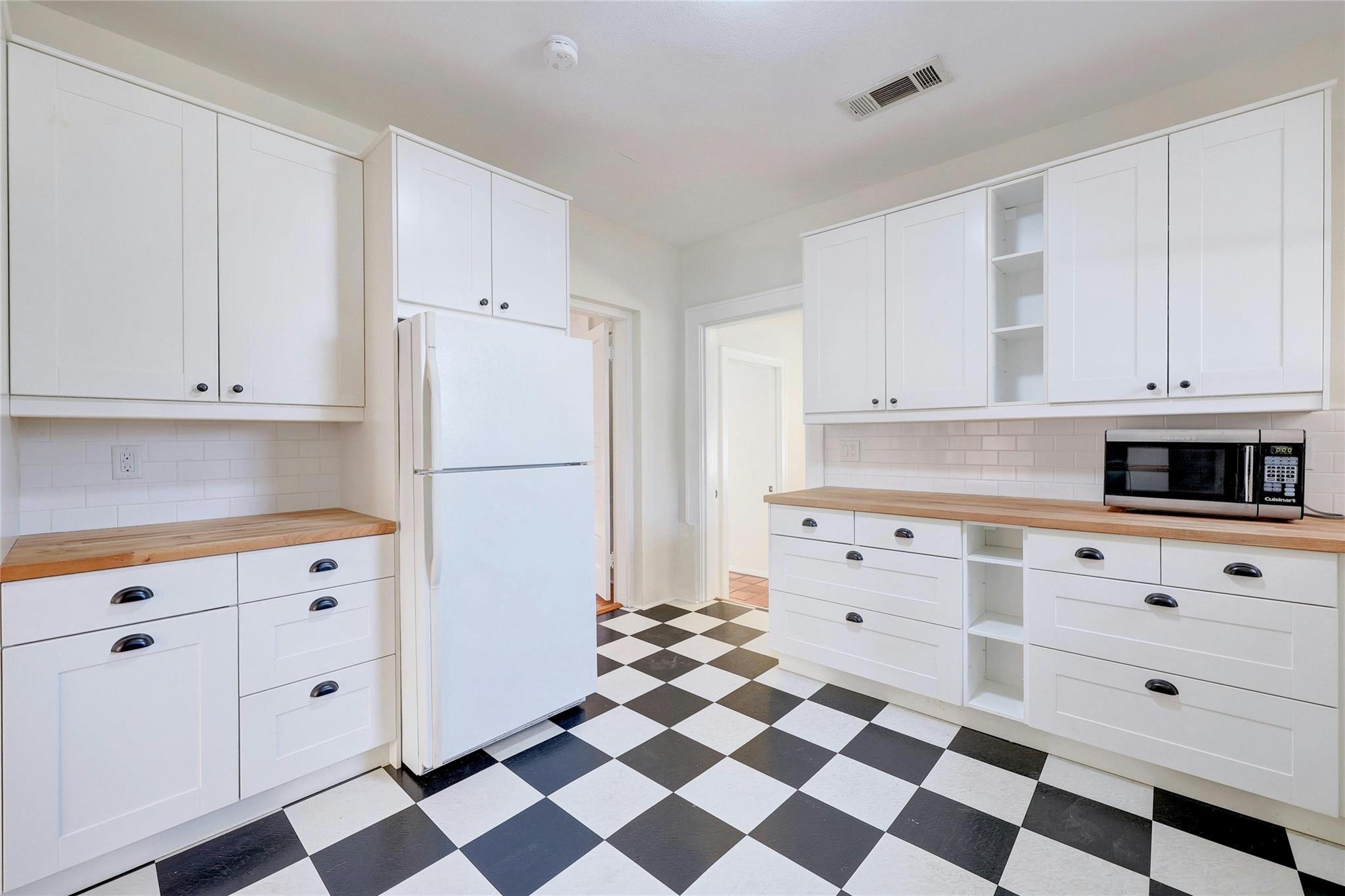 1920 Newning Ave, Austin, TX 78704