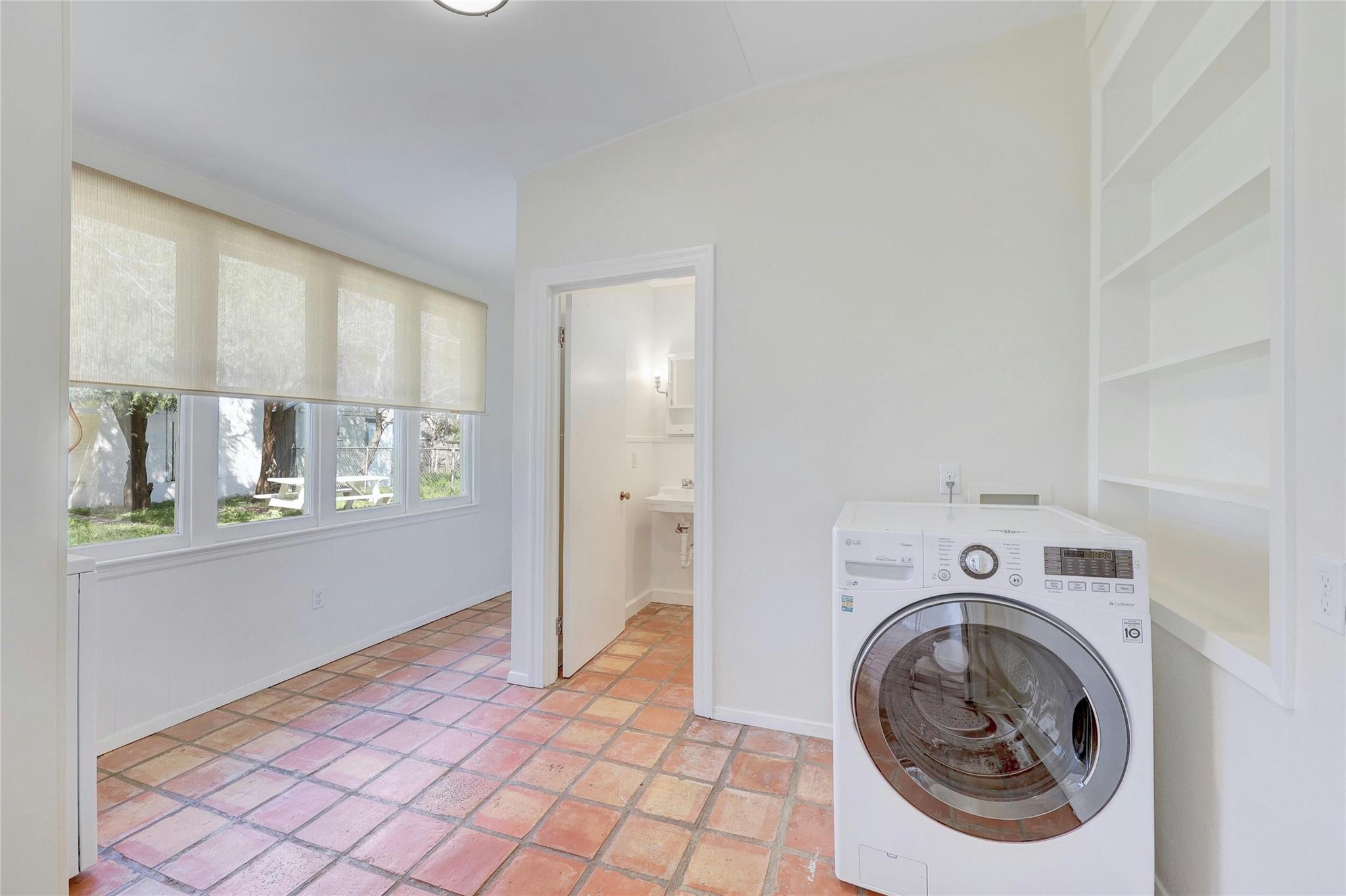 1920 Newning Ave, Austin, TX 78704