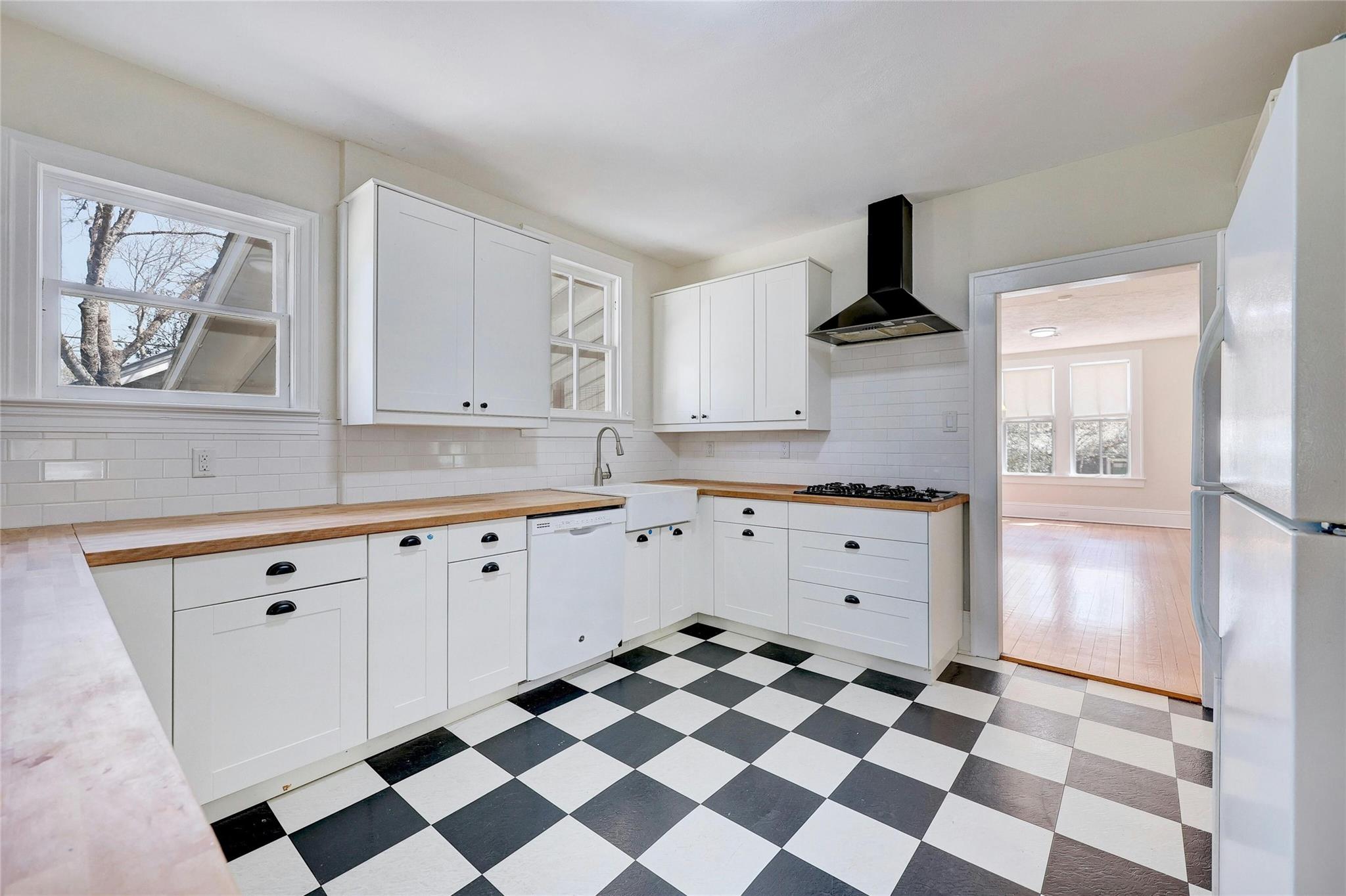 1920 Newning Ave, Austin, TX 78704