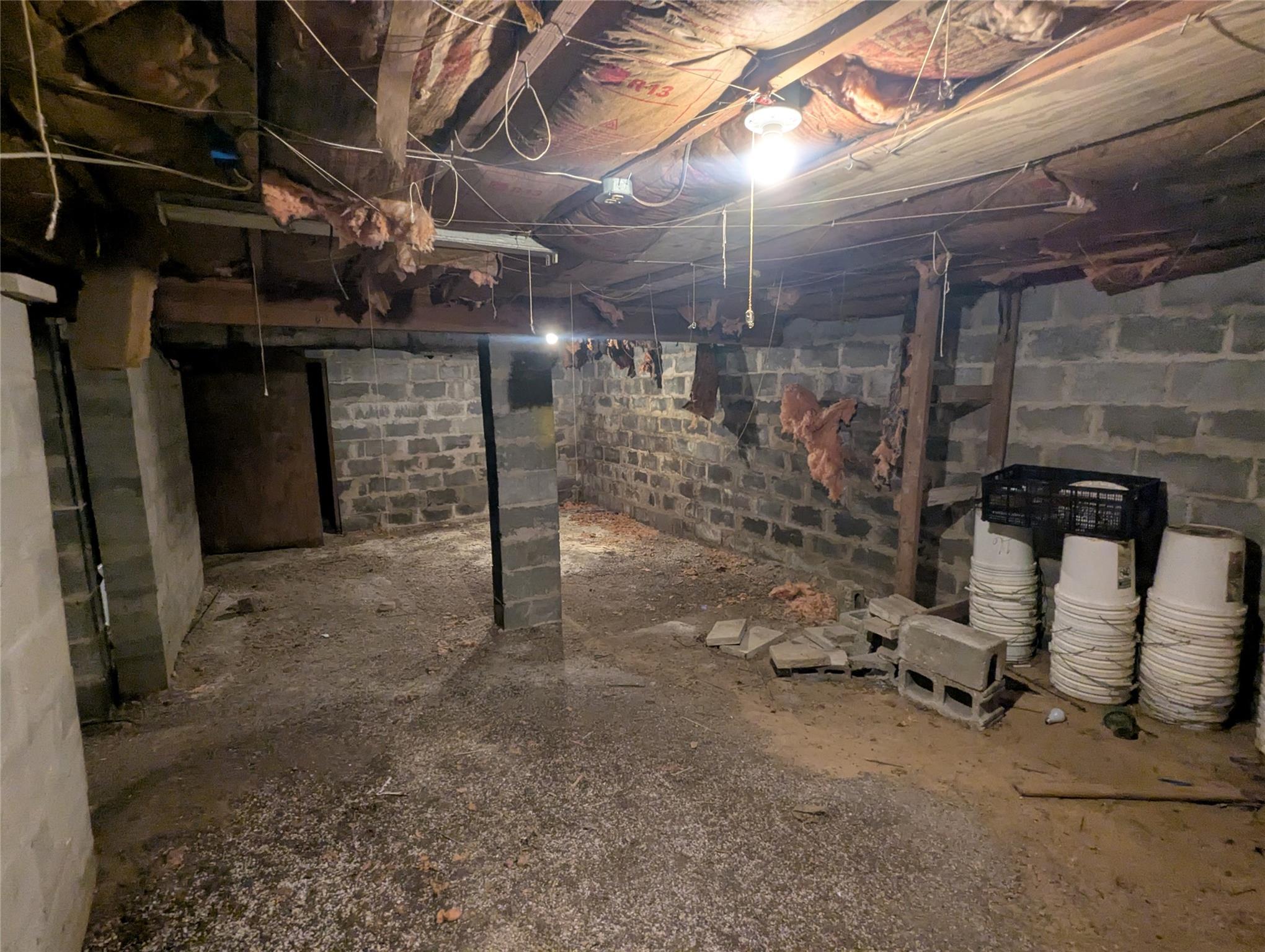 1110 Somerset Ave, Austin, TX 78753