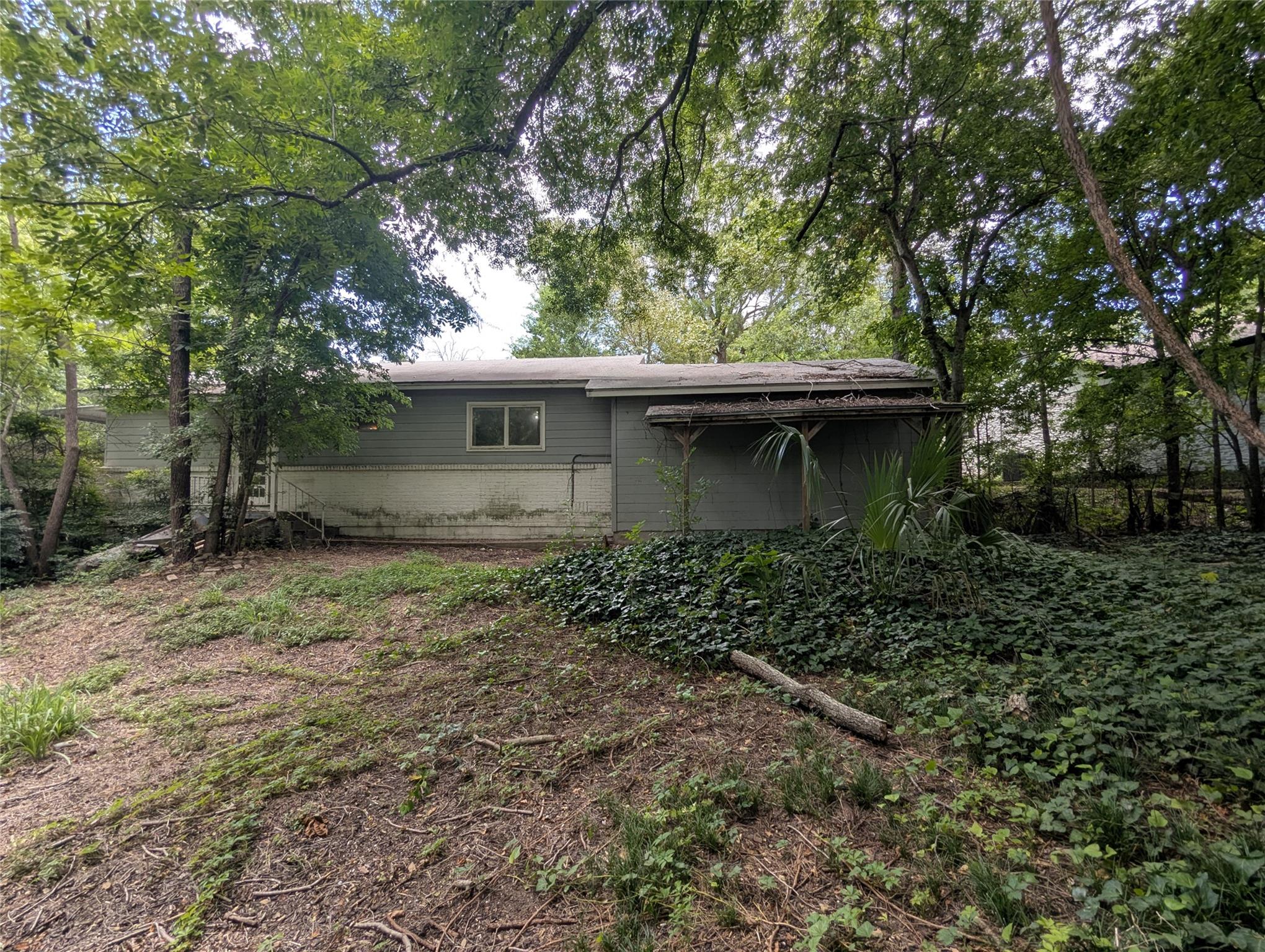 1110 Somerset Ave, Austin, TX 78753