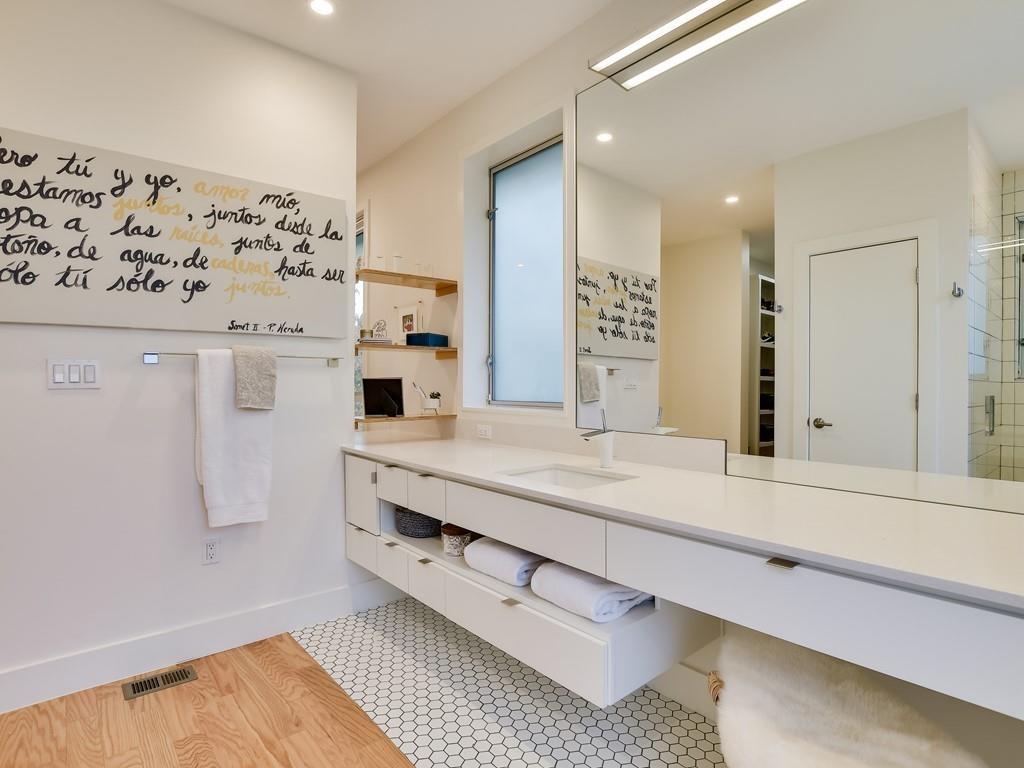 201 BULIAN Ln # B, Austin, TX 78746