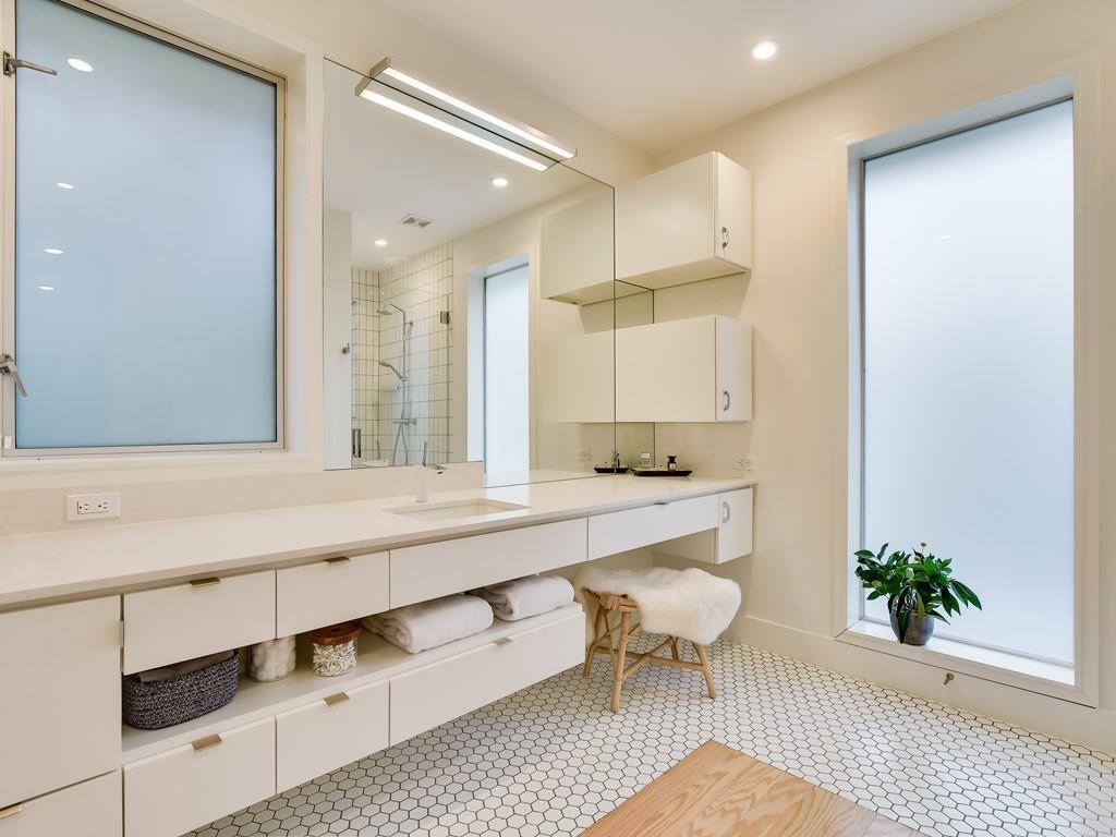 201 BULIAN Ln # B, Austin, TX 78746