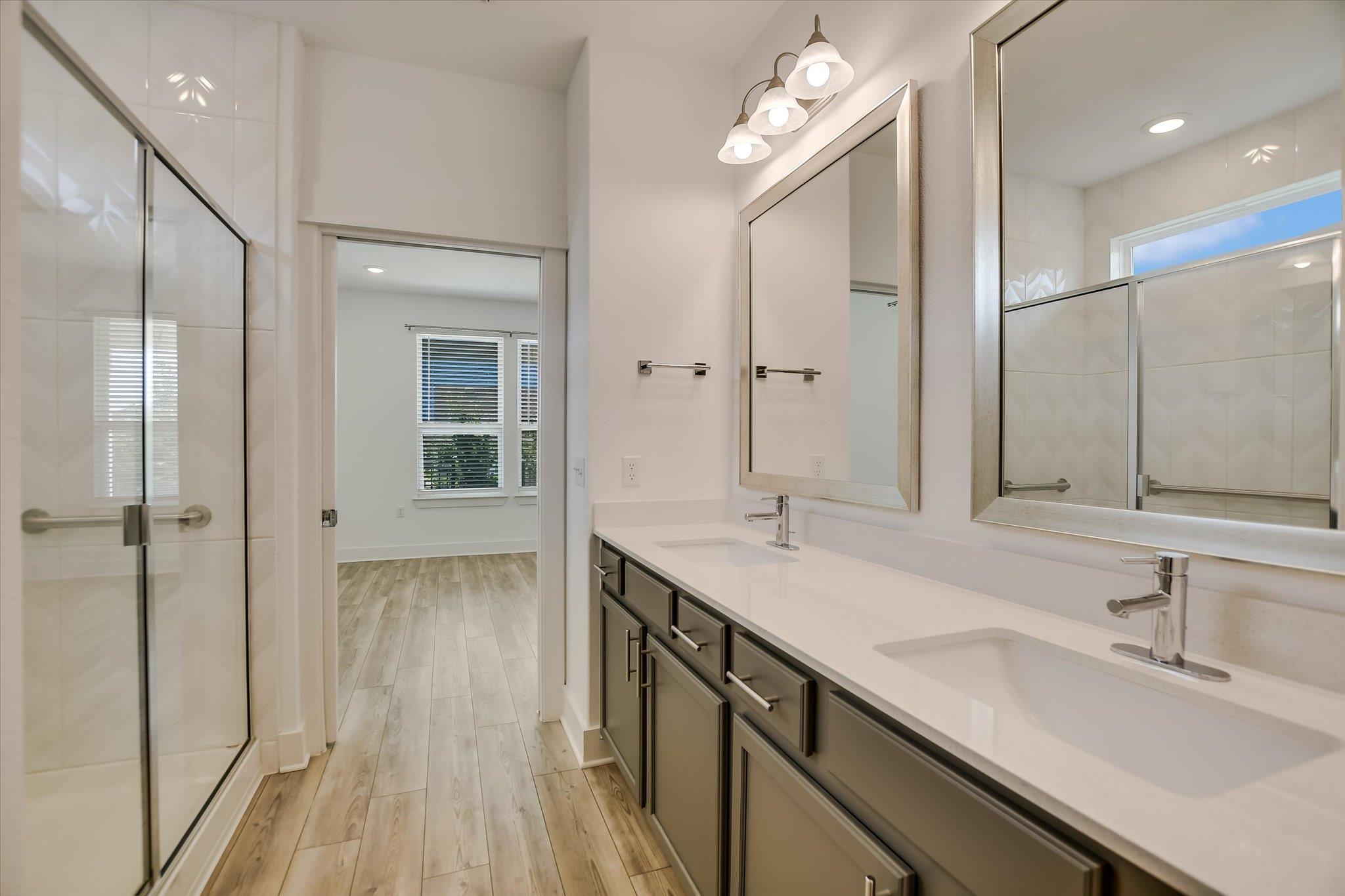 702 Kitty Hawk Rd, Georgetown, TX 78633