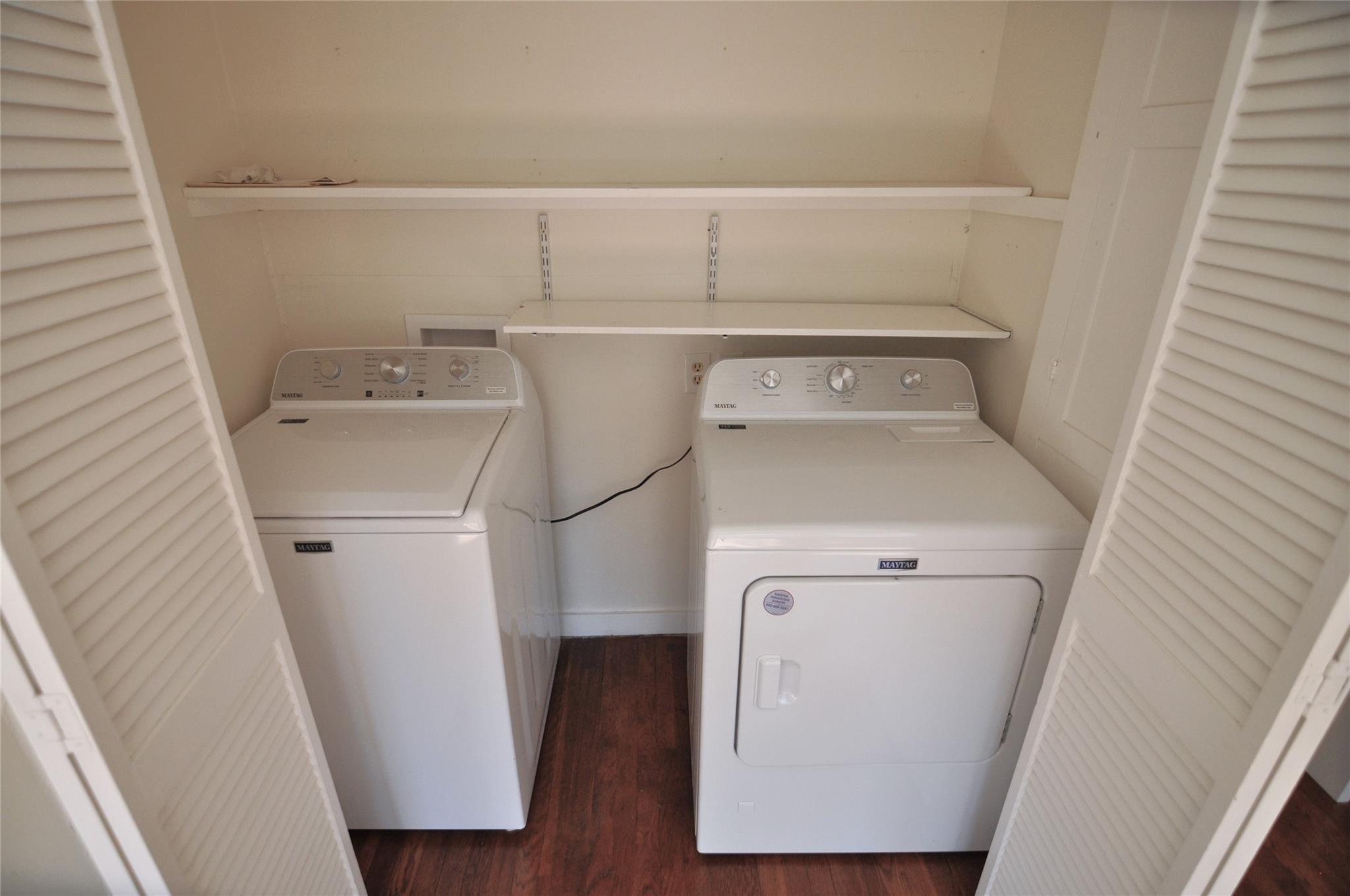 709 Carolyn Ave, Austin, TX 78705