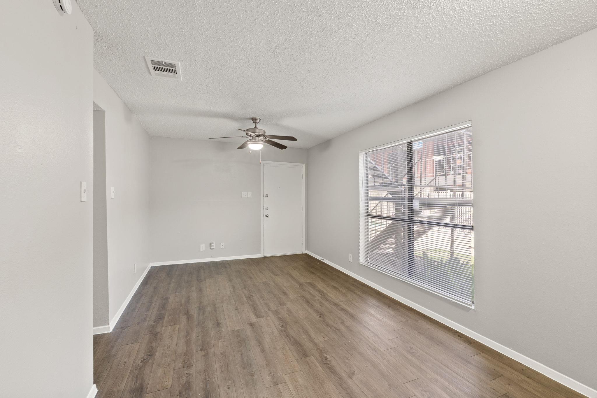 2001 S Interstate 35 Rd # 101, Austin, TX 78741