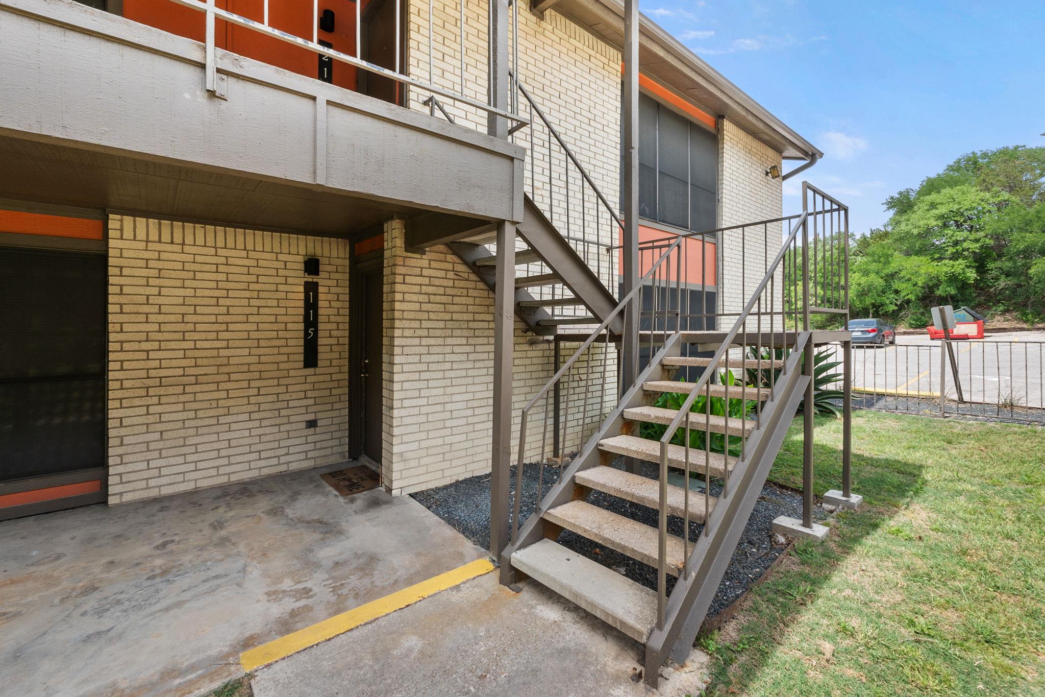 2001 S Interstate 35 Rd # 101, Austin, TX 78741