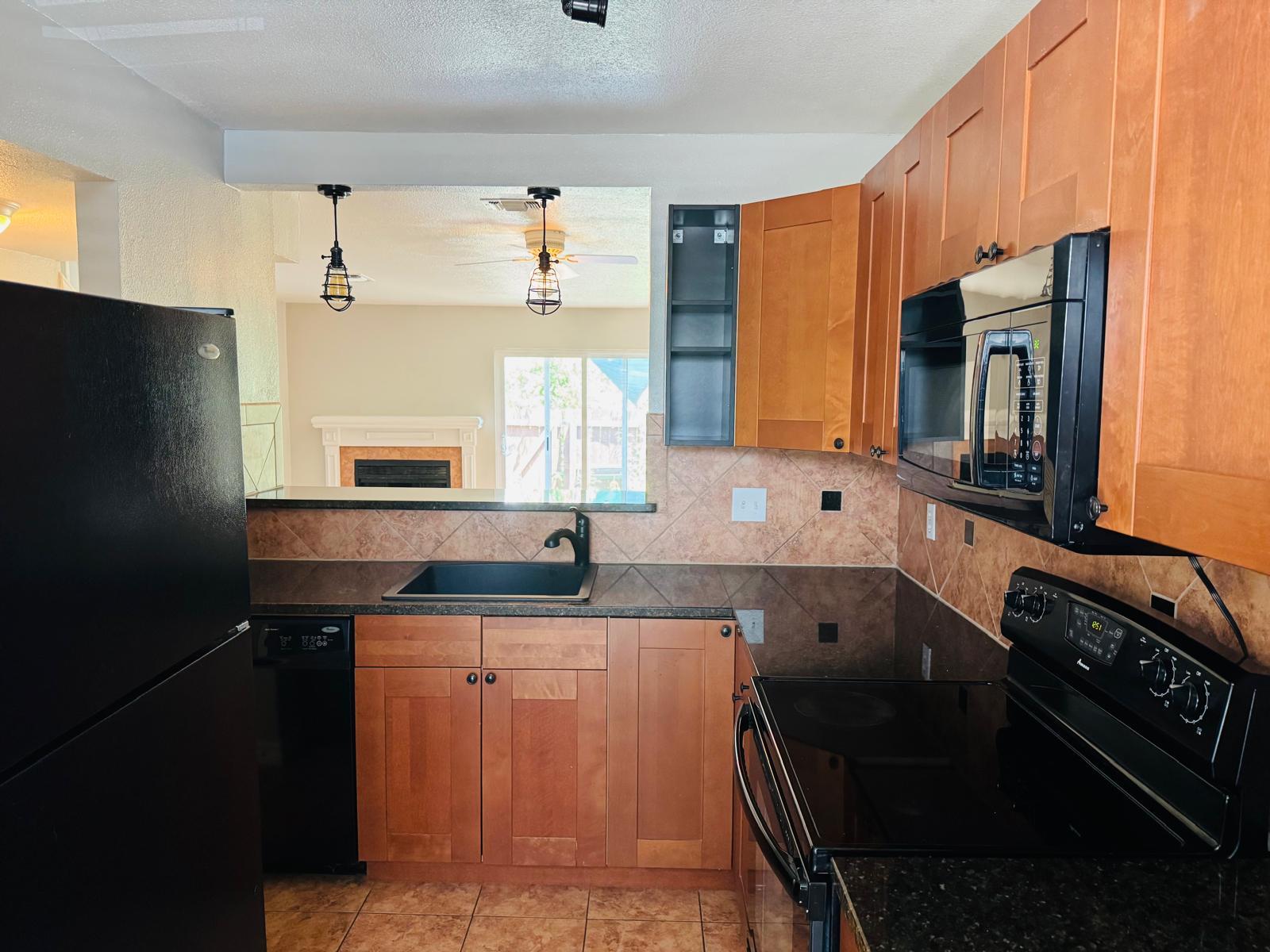 2018 W Rundberg Ln # 12B, Austin, TX 78758