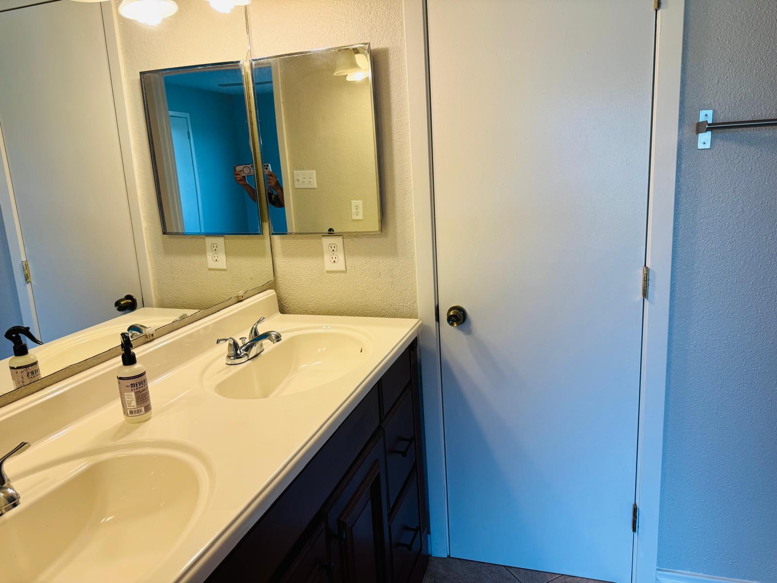 2018 W Rundberg Ln # 12B, Austin, TX 78758