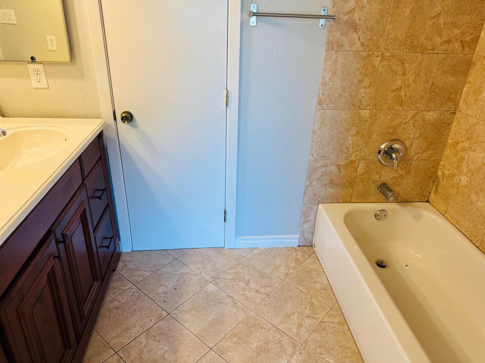 2018 W Rundberg Ln # 12B, Austin, TX 78758