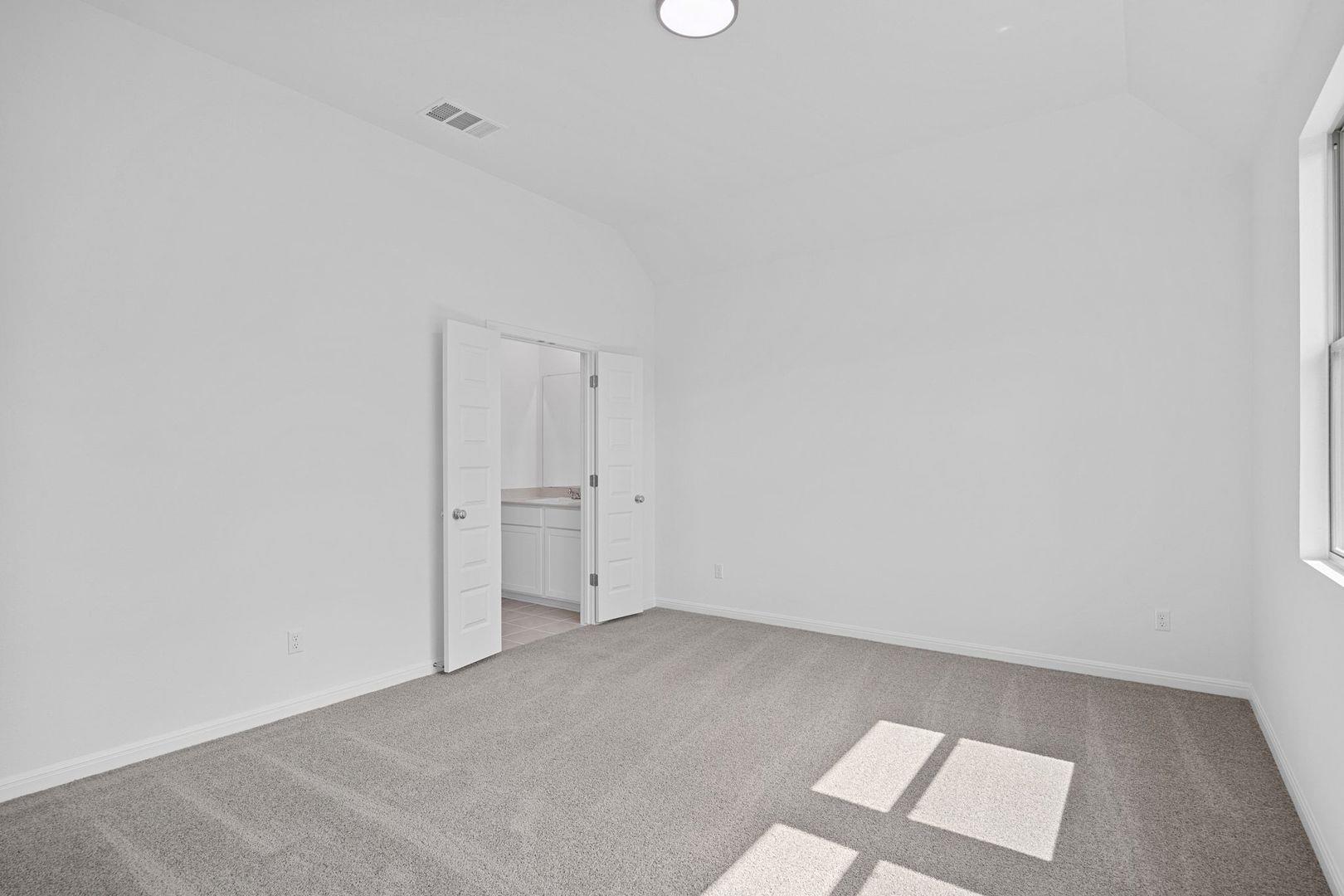 338 Bendecido Loop, Elgin, TX 78621