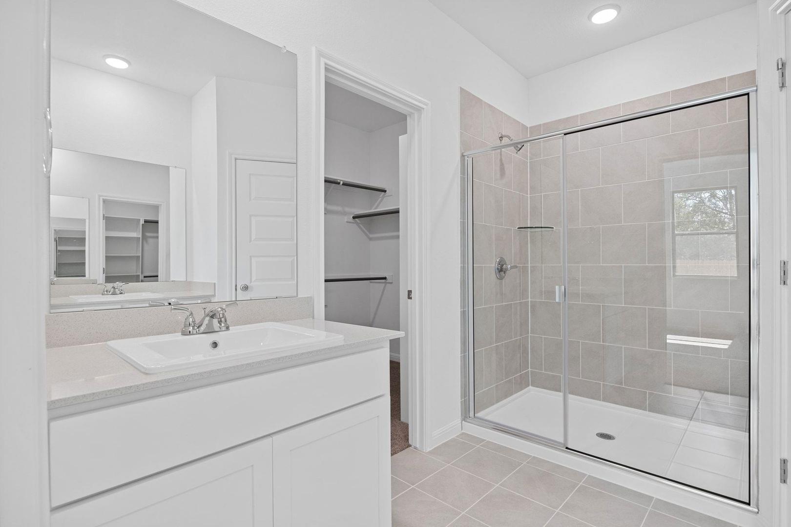 338 Bendecido Loop, Elgin, TX 78621