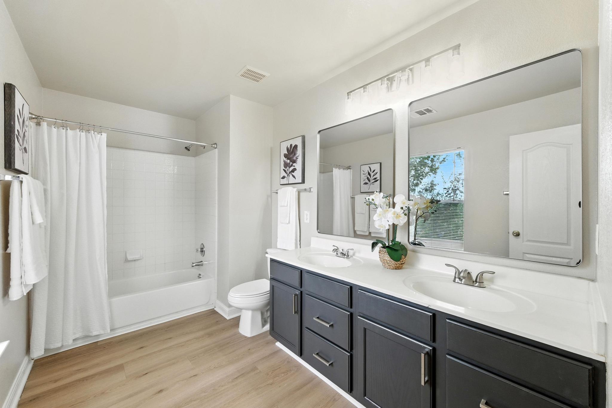 200 Sil Cv, Leander, TX 78641