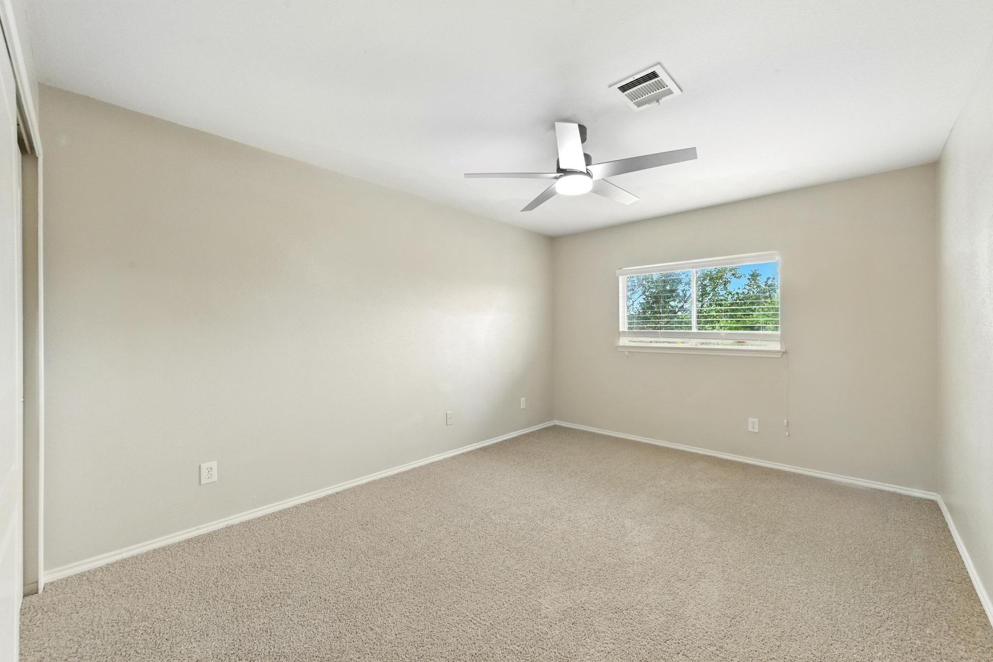 200 Sil Cv, Leander, TX 78641