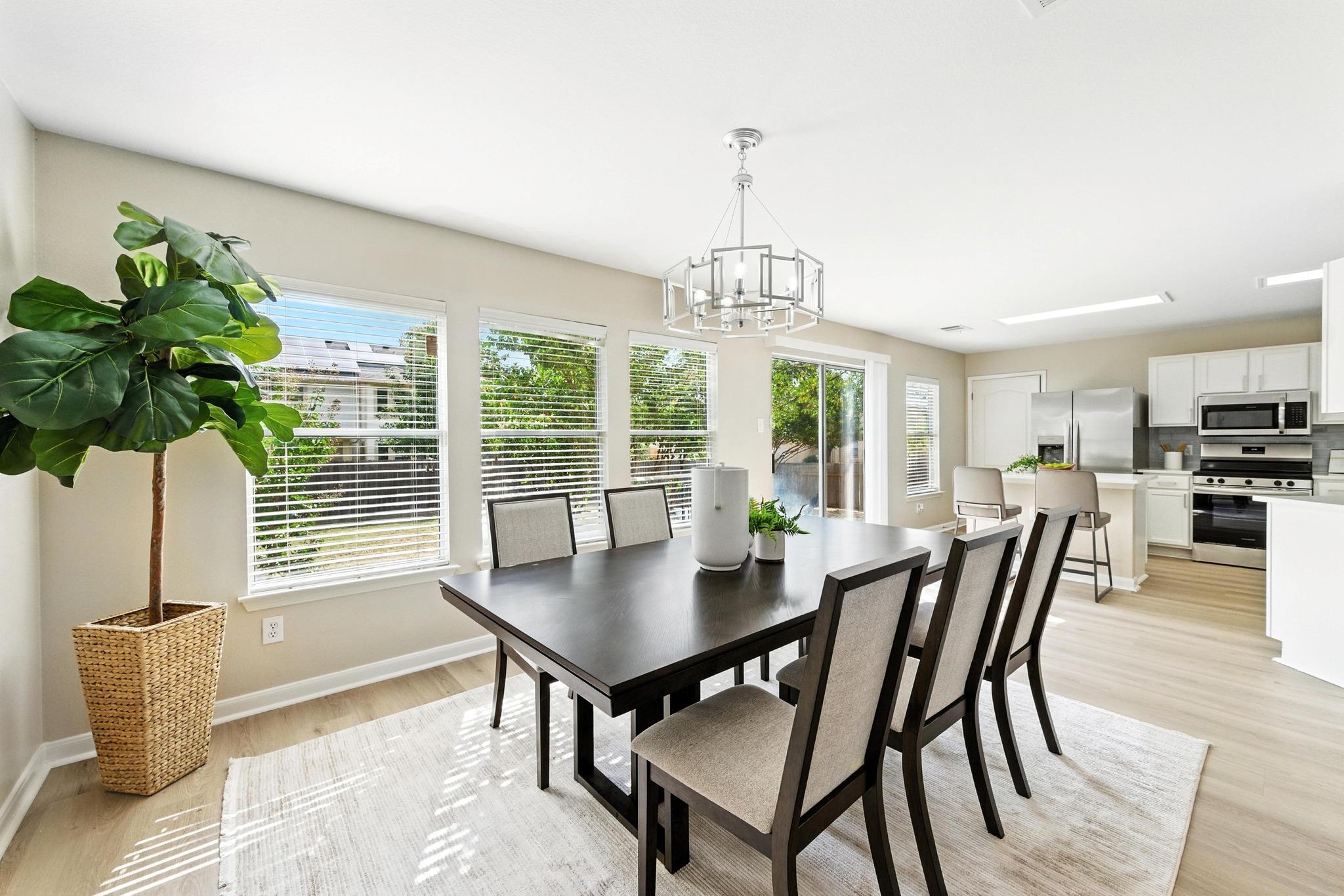 200 Sil Cv, Leander, TX 78641