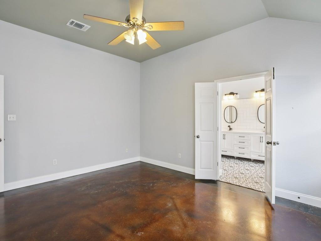 240 Wildhorse Crk, Buda, TX 78610