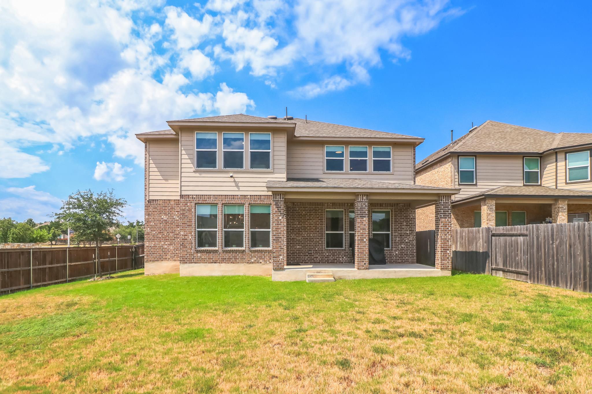 1020 Osprey Dr, Leander, TX 78641