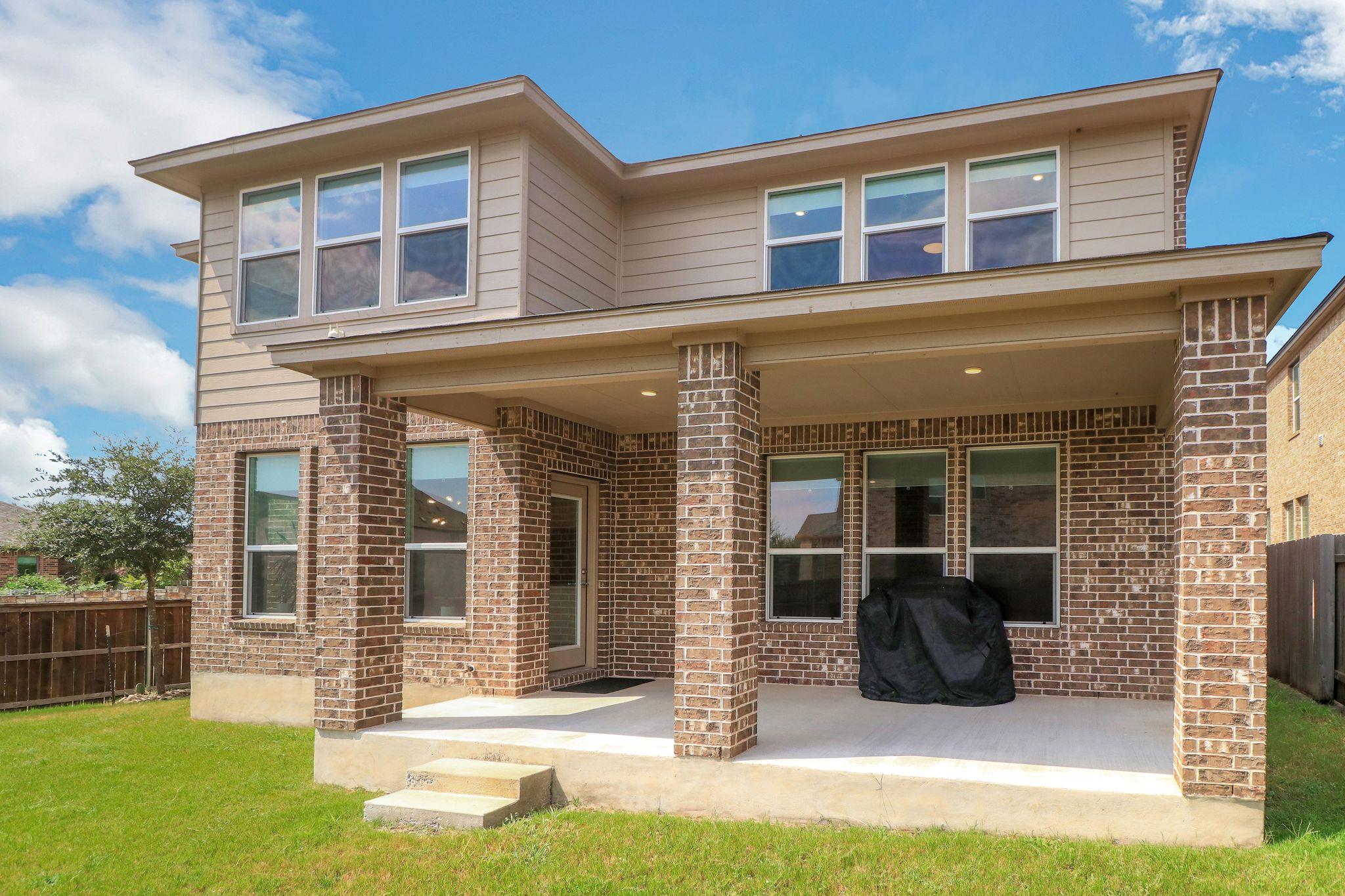 1020 Osprey Dr, Leander, TX 78641