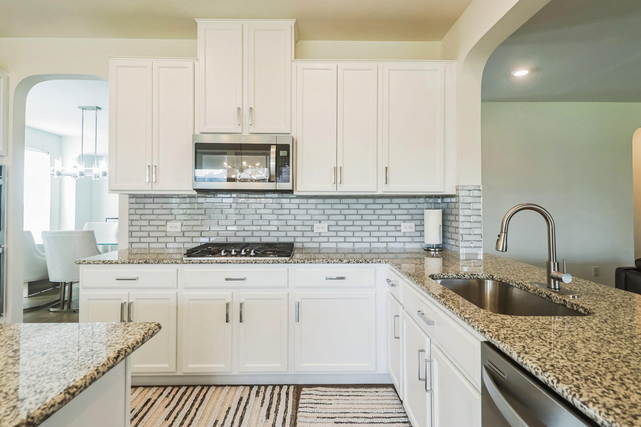 1020 Osprey Dr, Leander, TX 78641