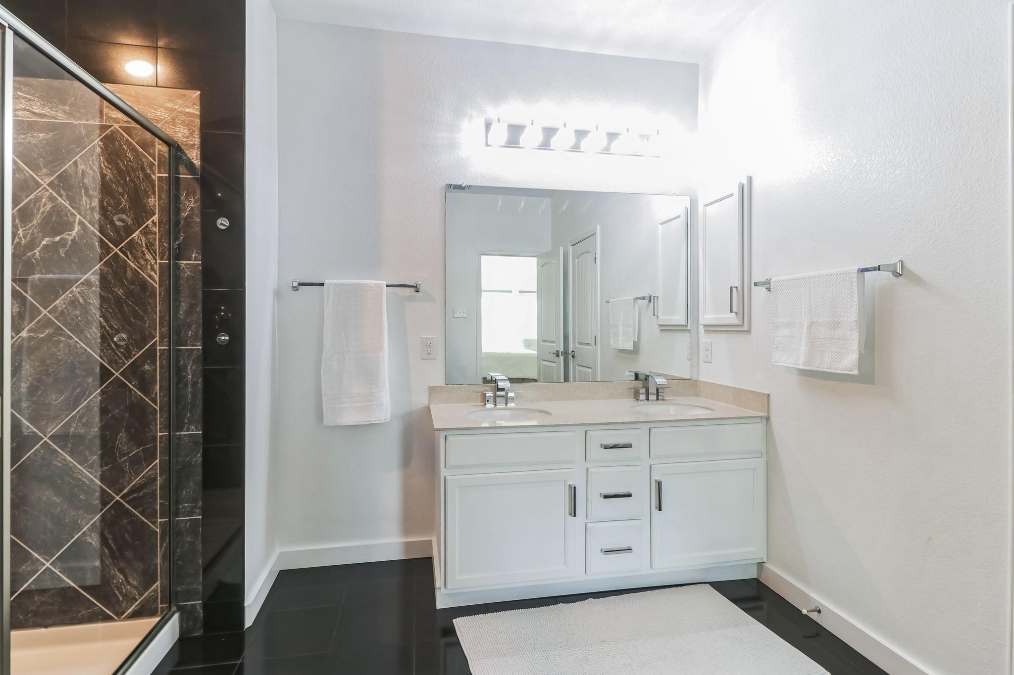 1020 Osprey Dr, Leander, TX 78641