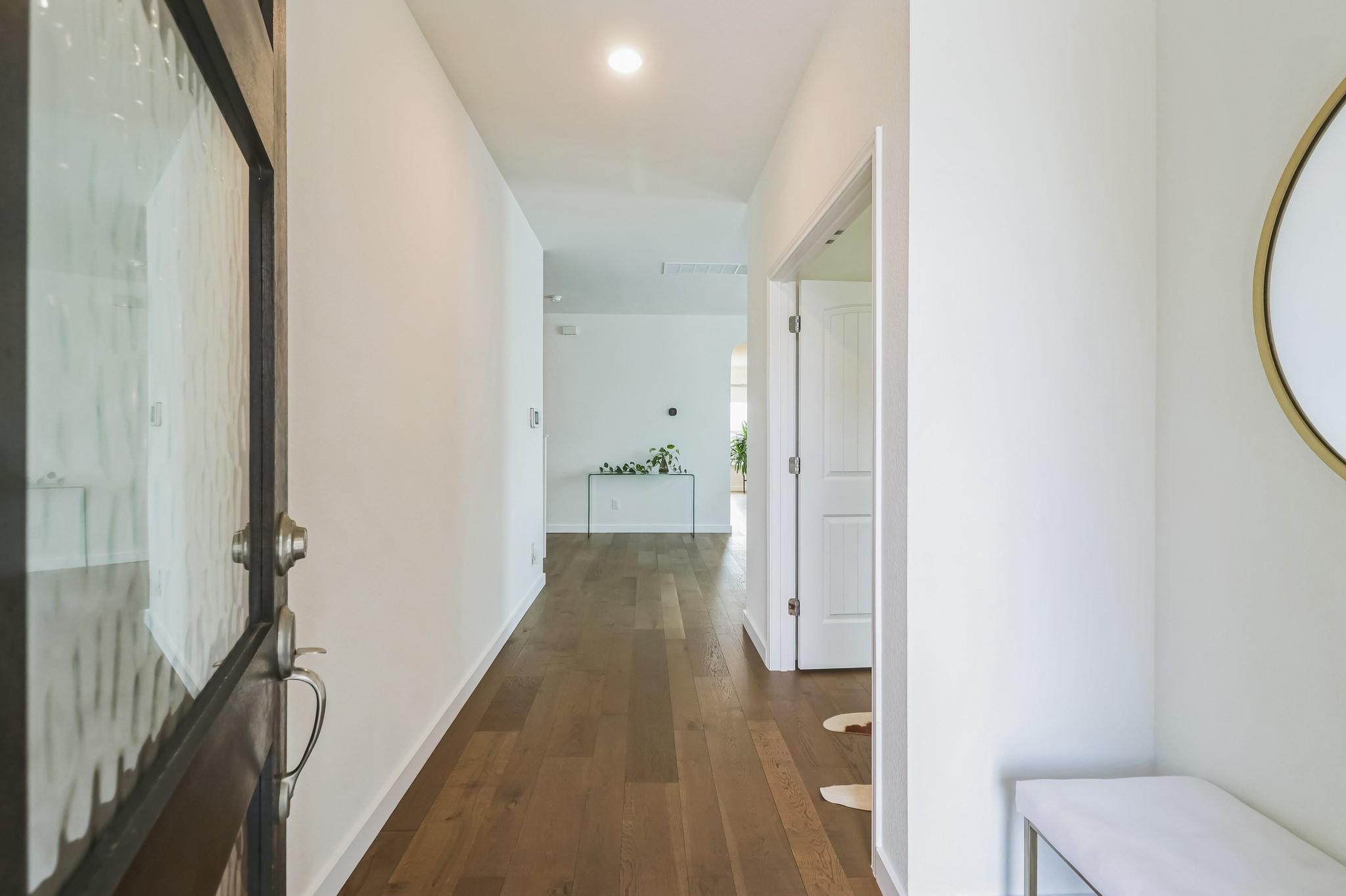 1020 Osprey Dr, Leander, TX 78641