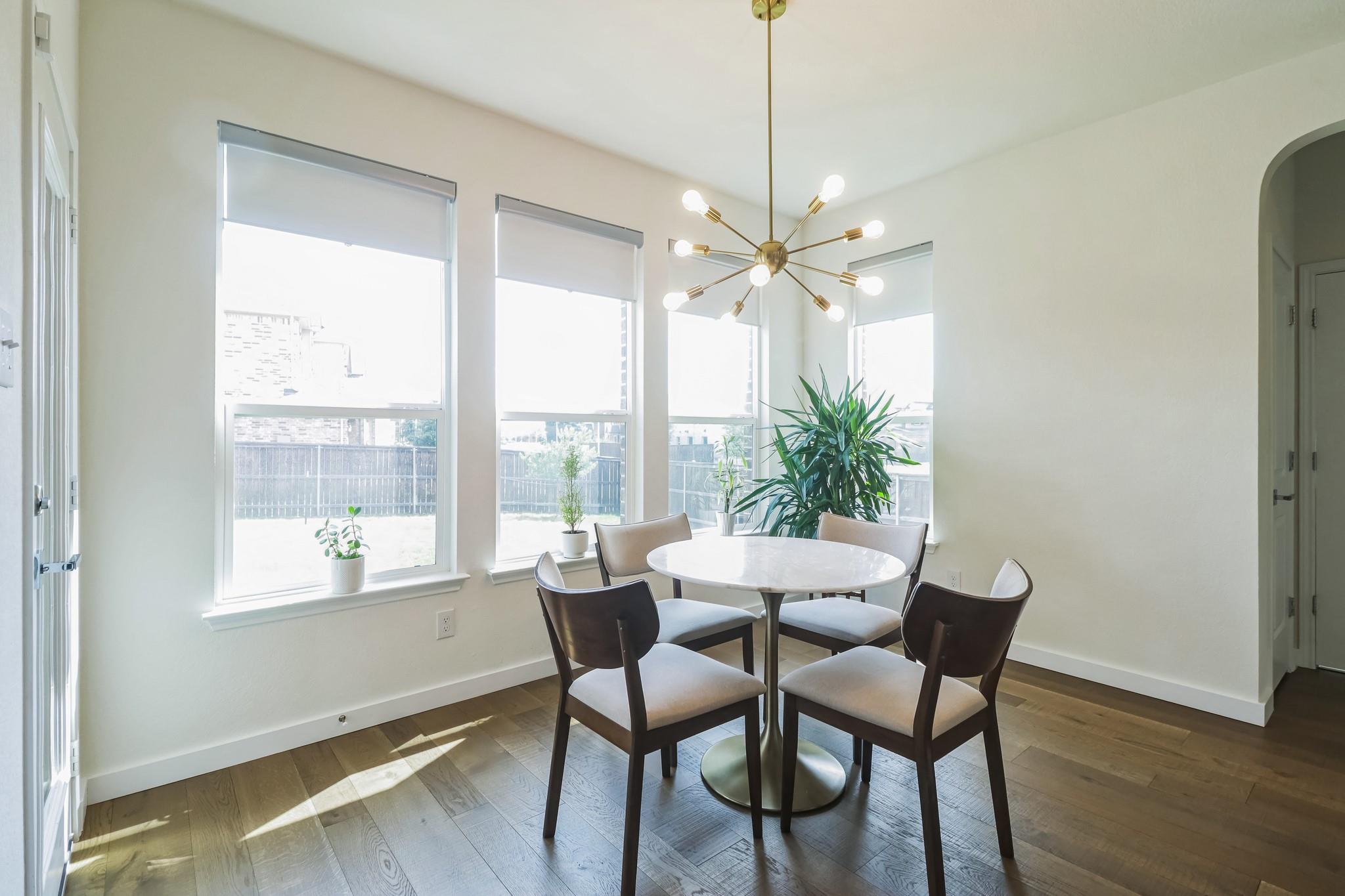 1020 Osprey Dr, Leander, TX 78641